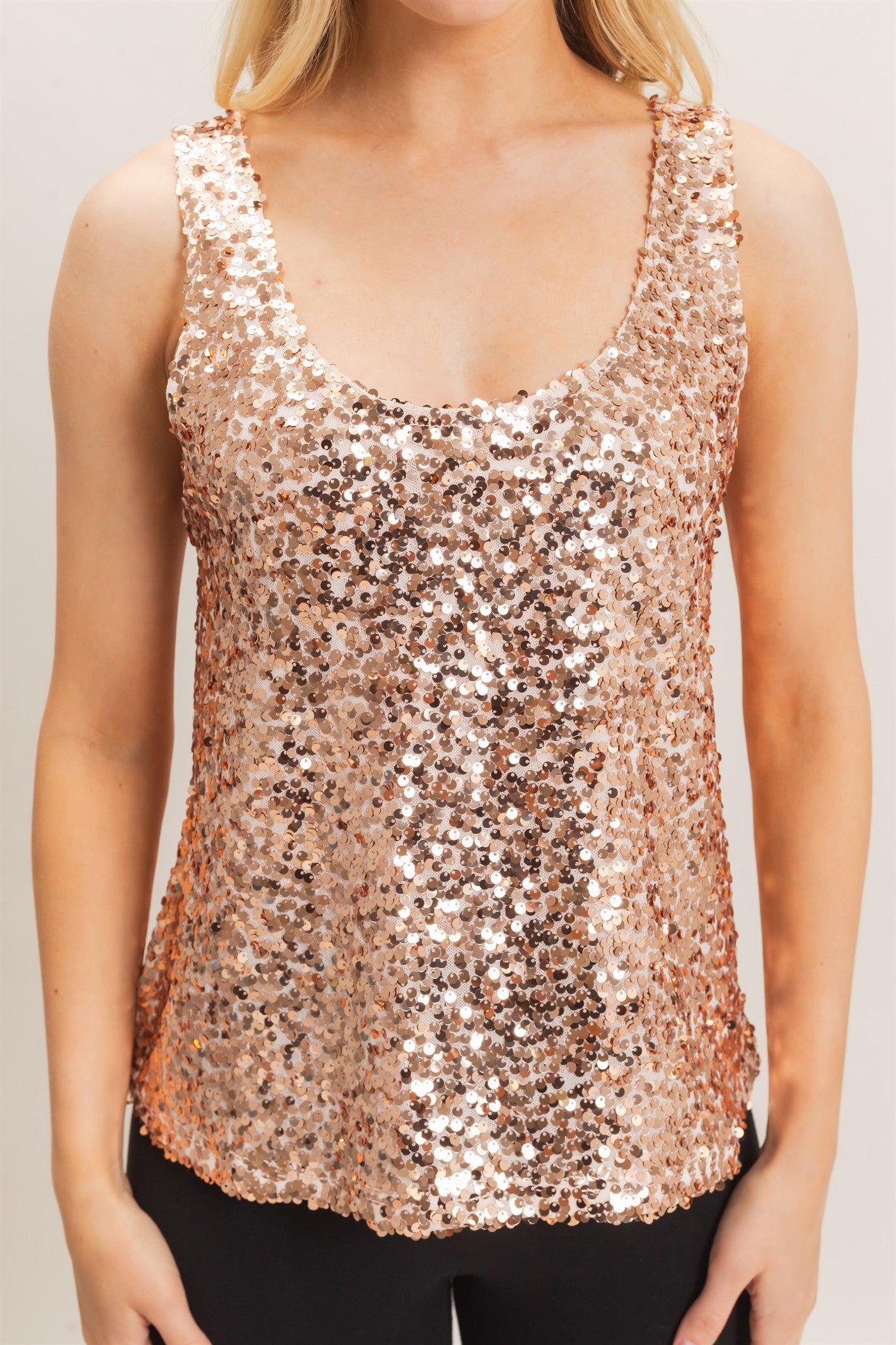 Wholesale Sequin Scoop Neck Tank Tank Tops HF26E097 GOLD HYFVE