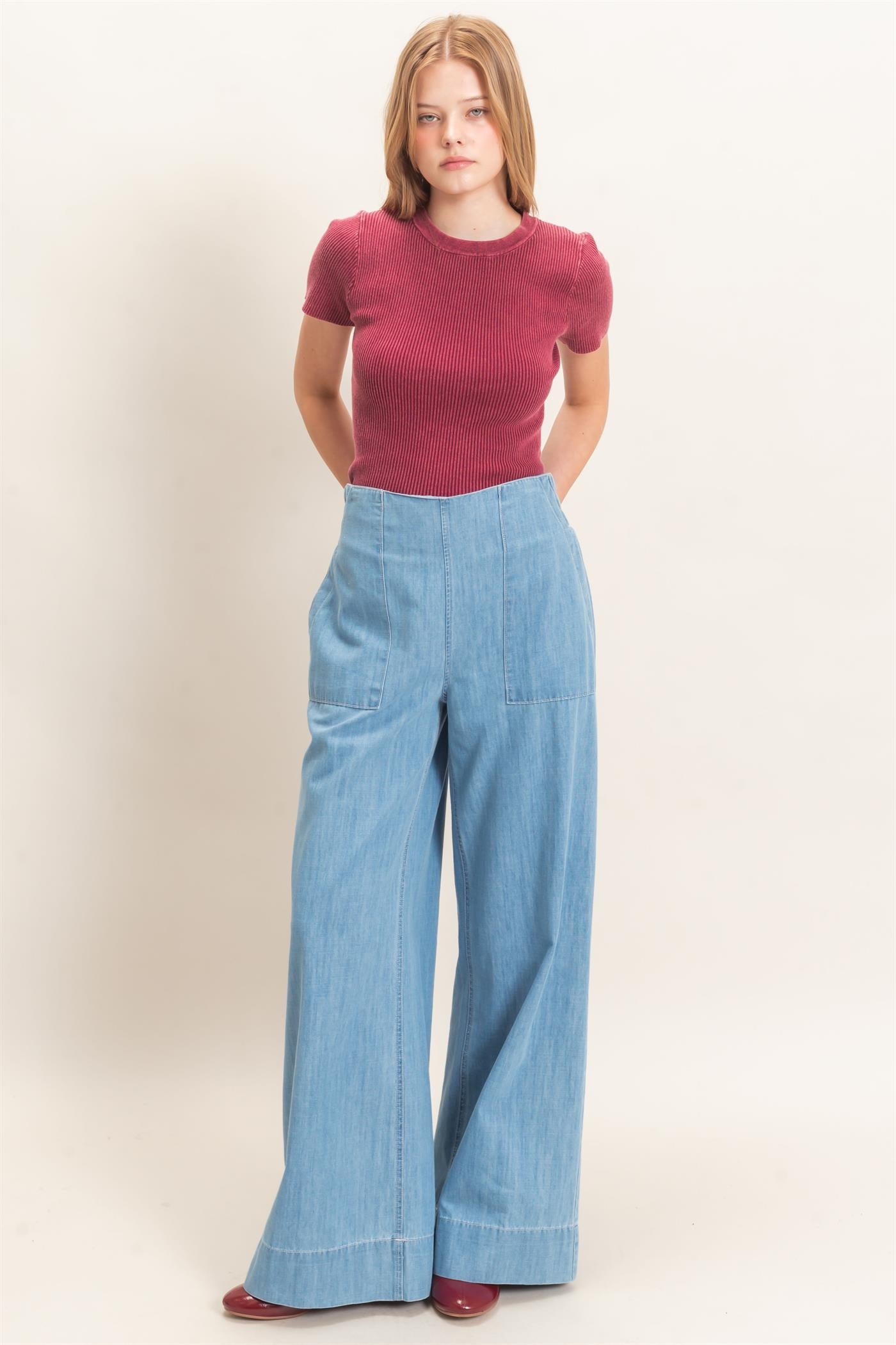 Wholesale Ribbed Crew Neck Top Clothing Tops HF26E473 DECO ROSE HYFVE