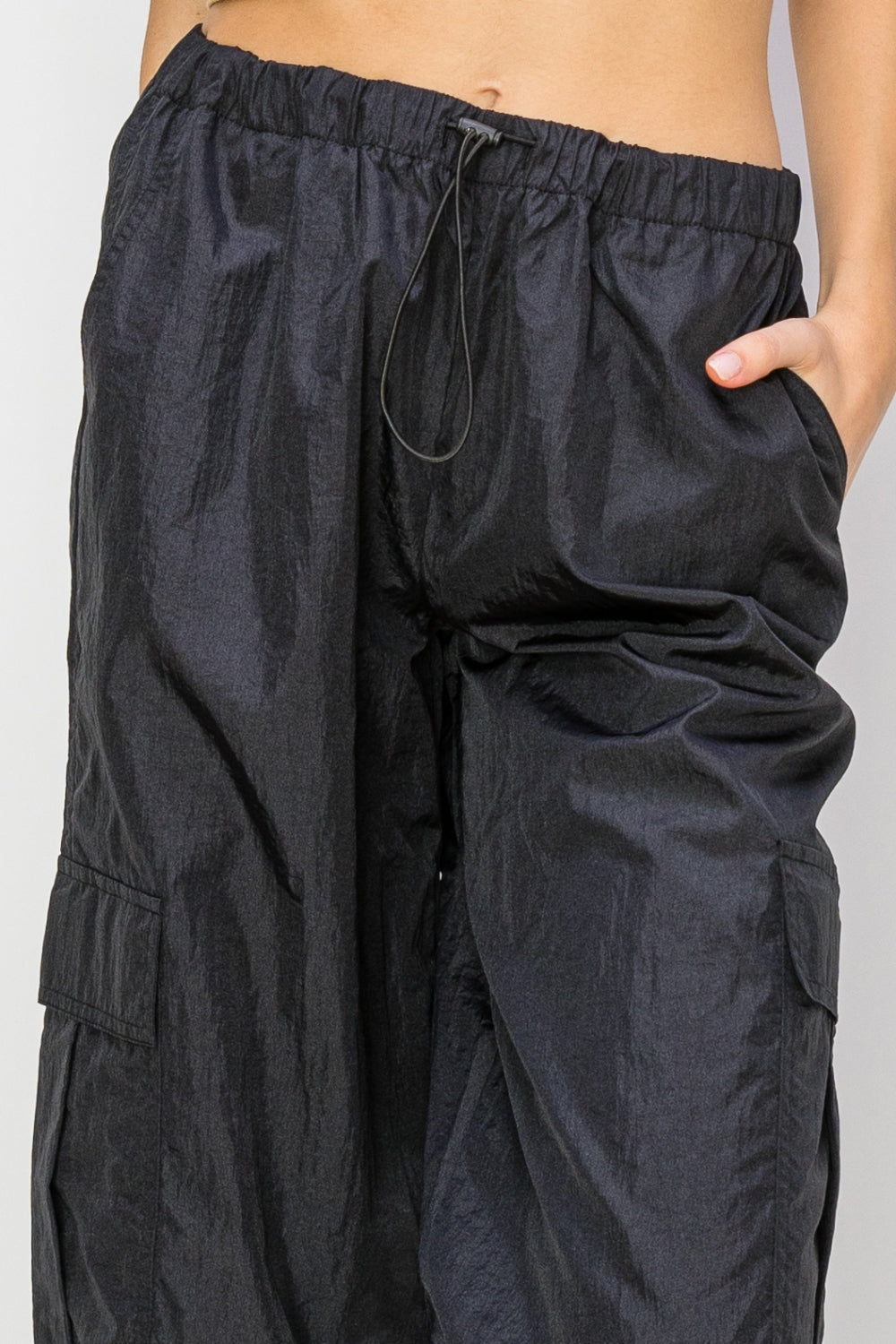 Wholesale Low Rise Parachute Cargo Pants Pants DZ24C809 BLACK DOUBLE ZERO