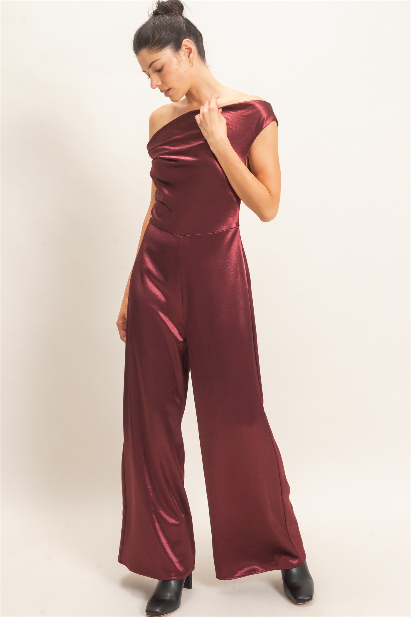 Wholesale Asymmetrical Cowl Neck Wide Leg Jumpsuit Clothing HF26F009 WINE HYFVE
