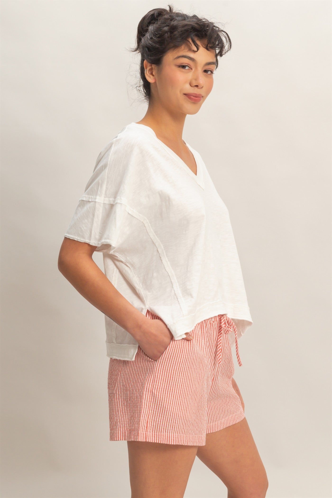 Wholesale Oversized V-Neck Short Sleeve Top Clothing Tops DZ26A032 WHITE DOUBLE ZERO