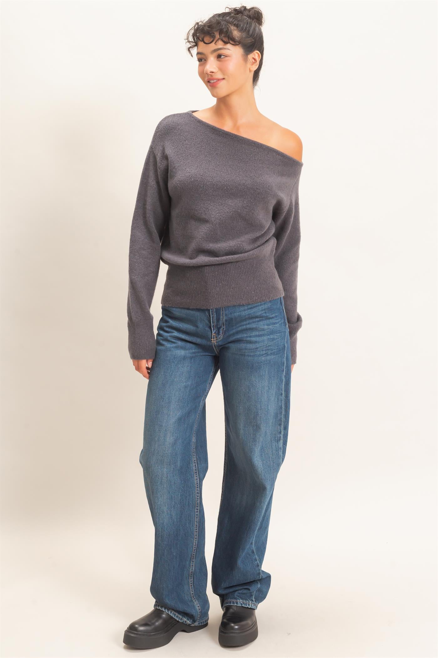 Wholesale Off The Shoulder Sweater Top Sweaters DZ26F290 CHARCOAL DOUBLE ZERO