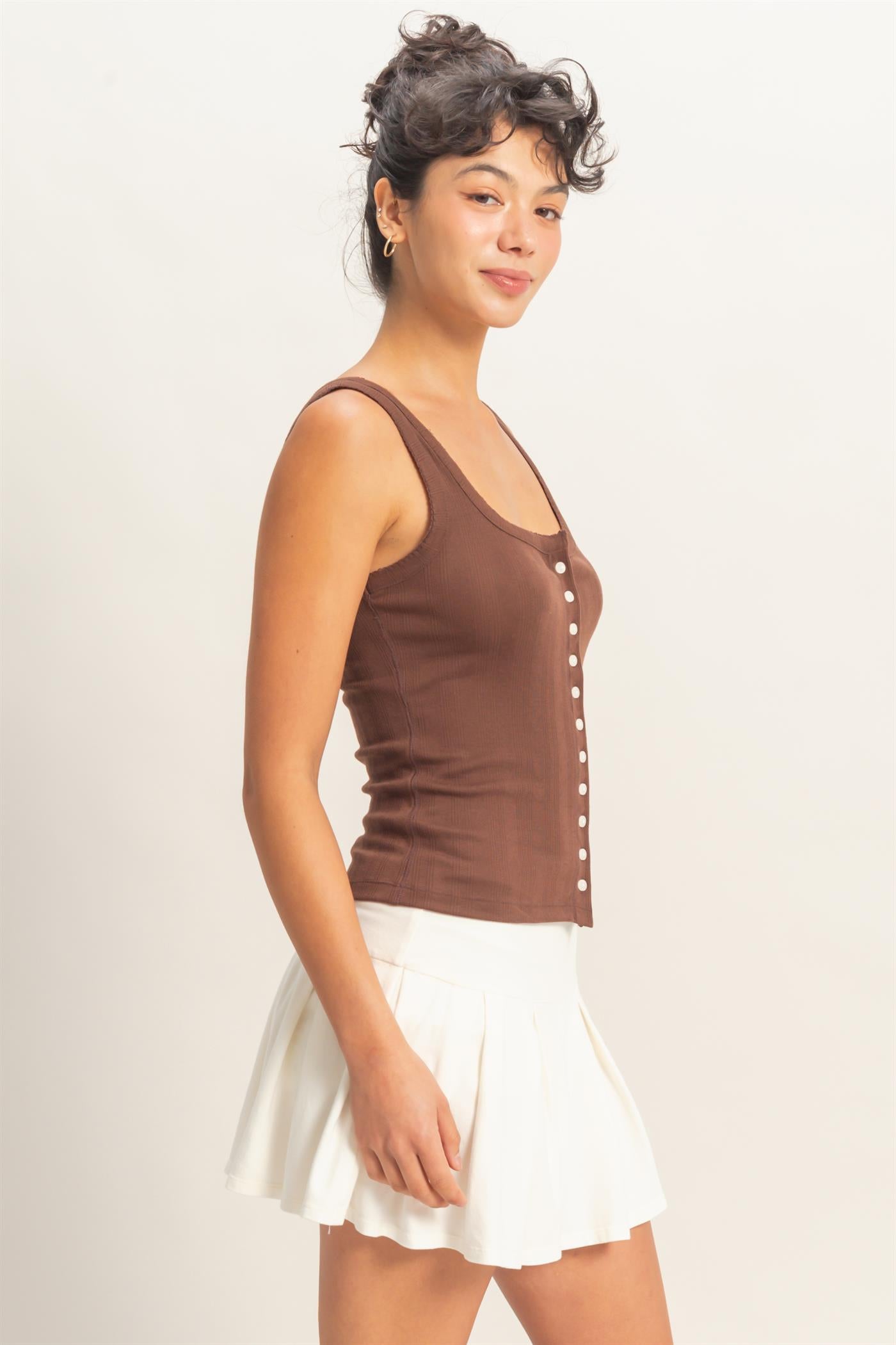 Wholesale Pointelle Button Front Scoop Neck Tank Top Tank Tops DZ26A775 CHOCOLATE DOUBLE ZERO
