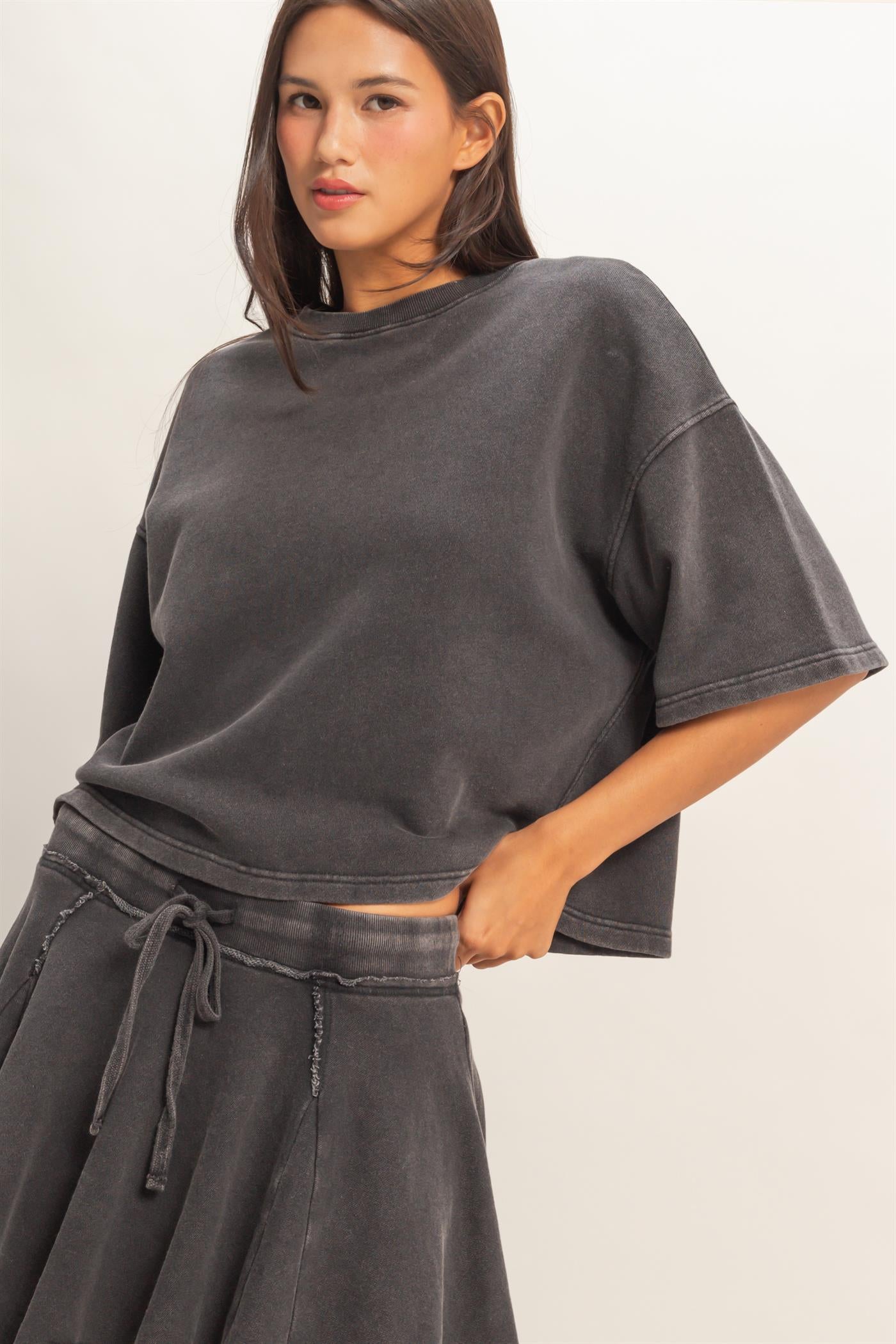 Wholesale Acid Wash Boxy Crew Neck Top T-Shirts DZ26C093 BLACK DOUBLE ZERO