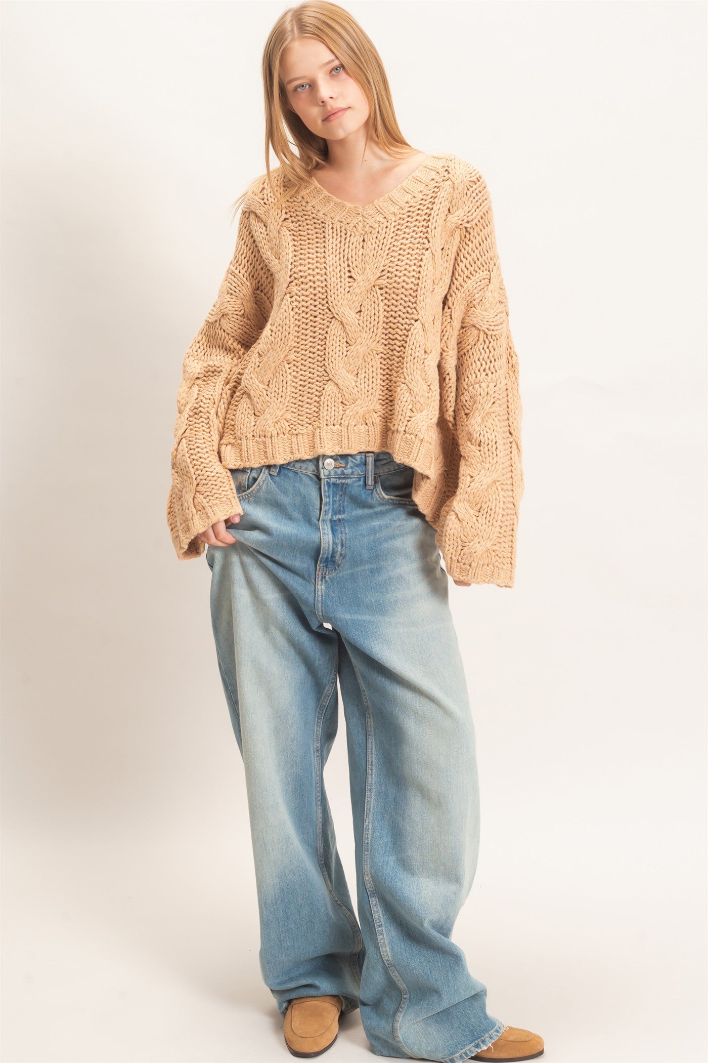 Wholesale Cable Knit V-Neck Sweater Sweaters HF26F175-D TAUPE HYFVE