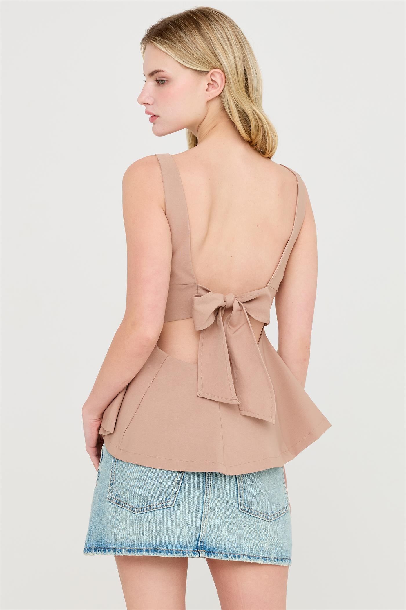 Wholesale Sleeveless Open Back Peplum Top Clothing Tops HF26A292 TAUPE HYFVE