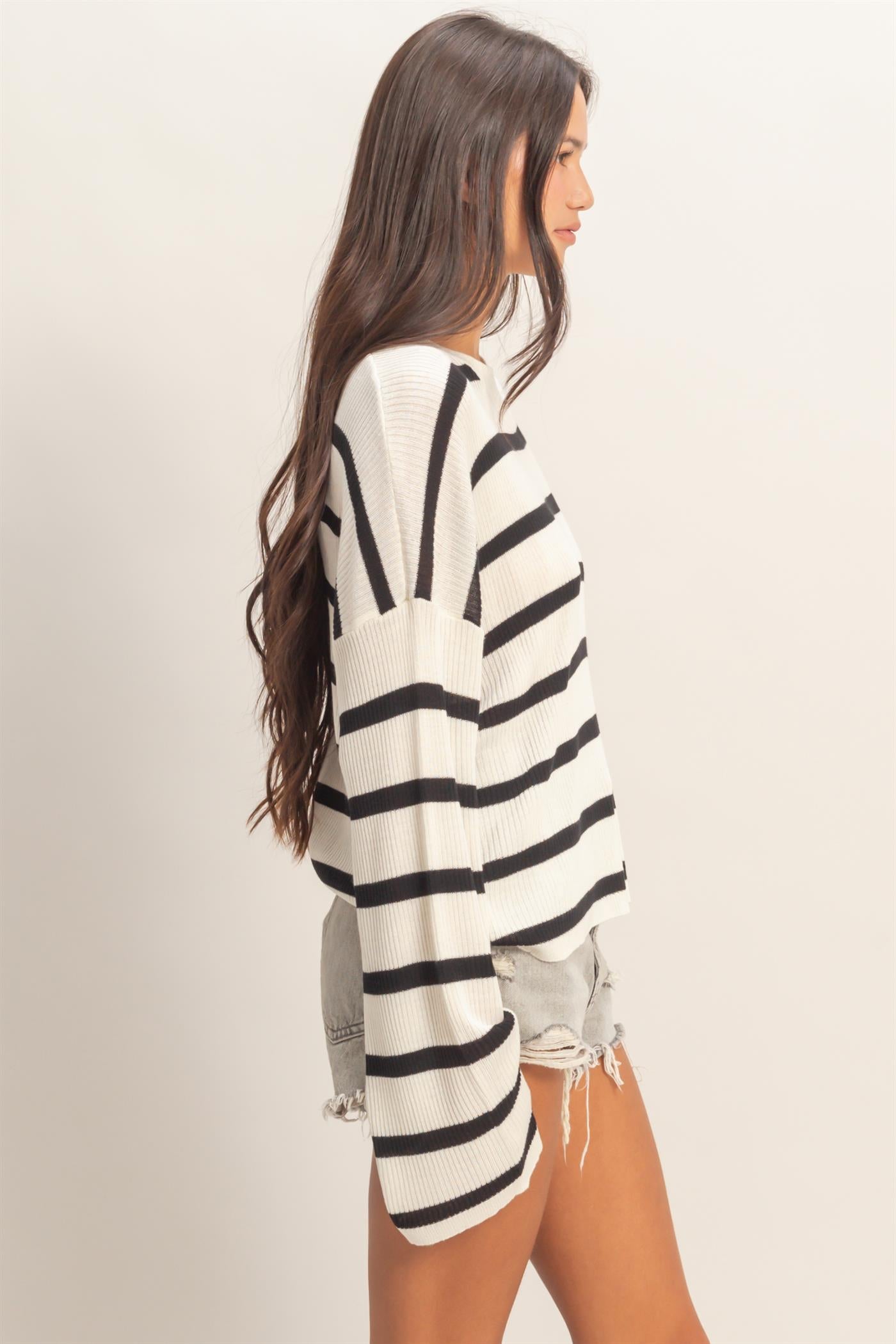 Wholesale Lightweight Wide-Sleeve Striped Sweater Clothing Tops DZ26A329 BLACK DOUBLE ZERO