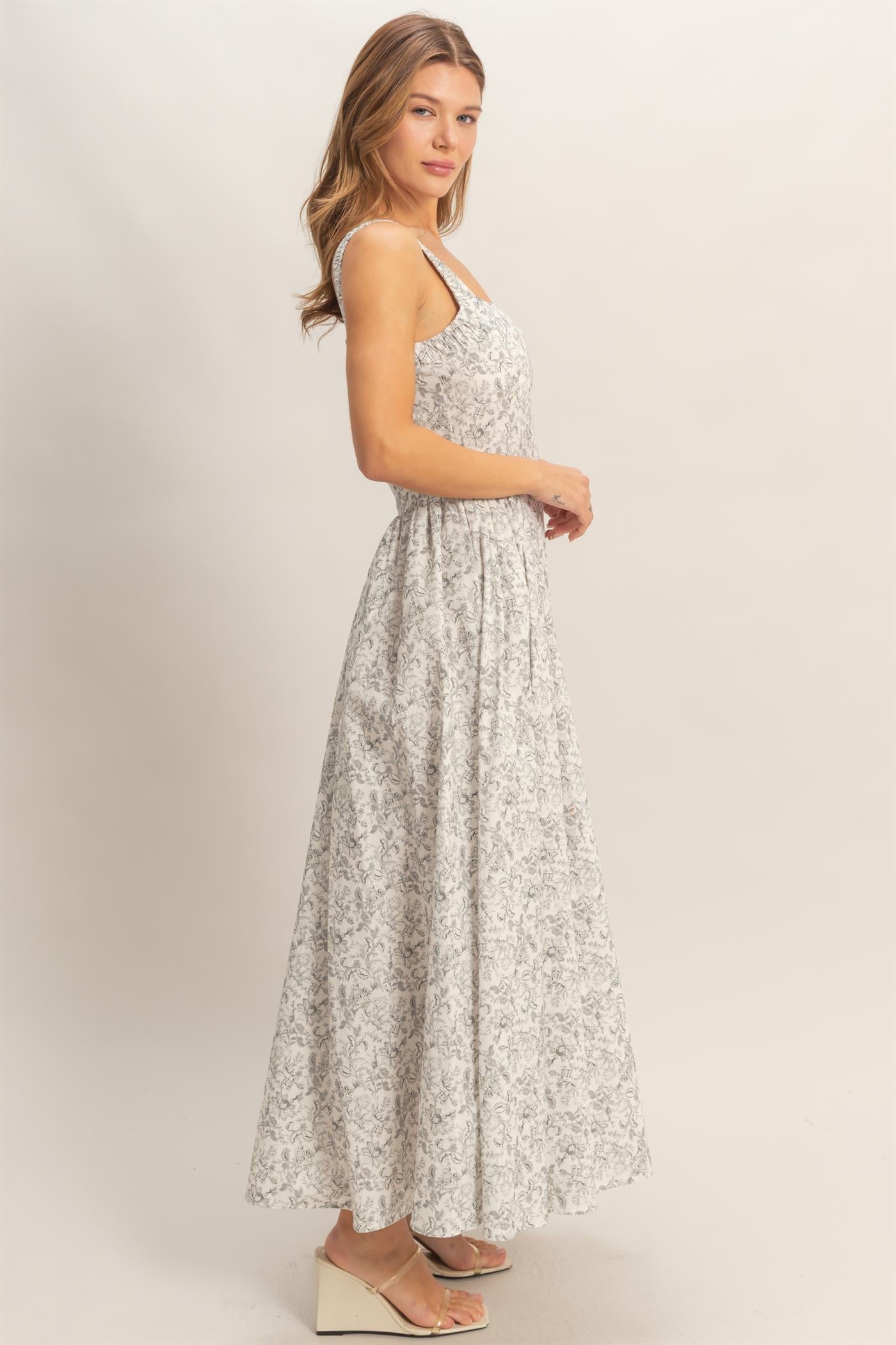 Wholesale Floral Print Empire Waist Dress Dresses HF26A153-D BLACK HYFVE