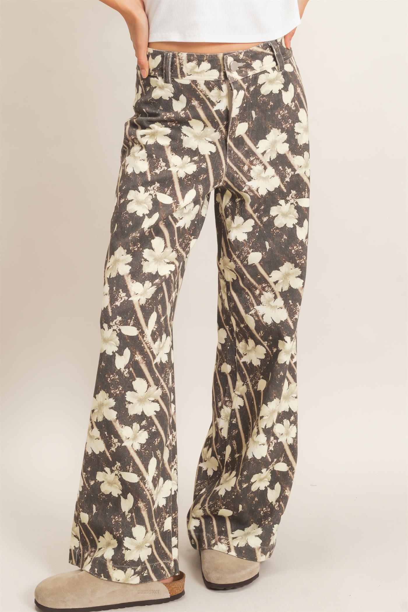 Wholesale Floral Print Wide-Leg Pants Pants HF26E355 BROWN HYFVE