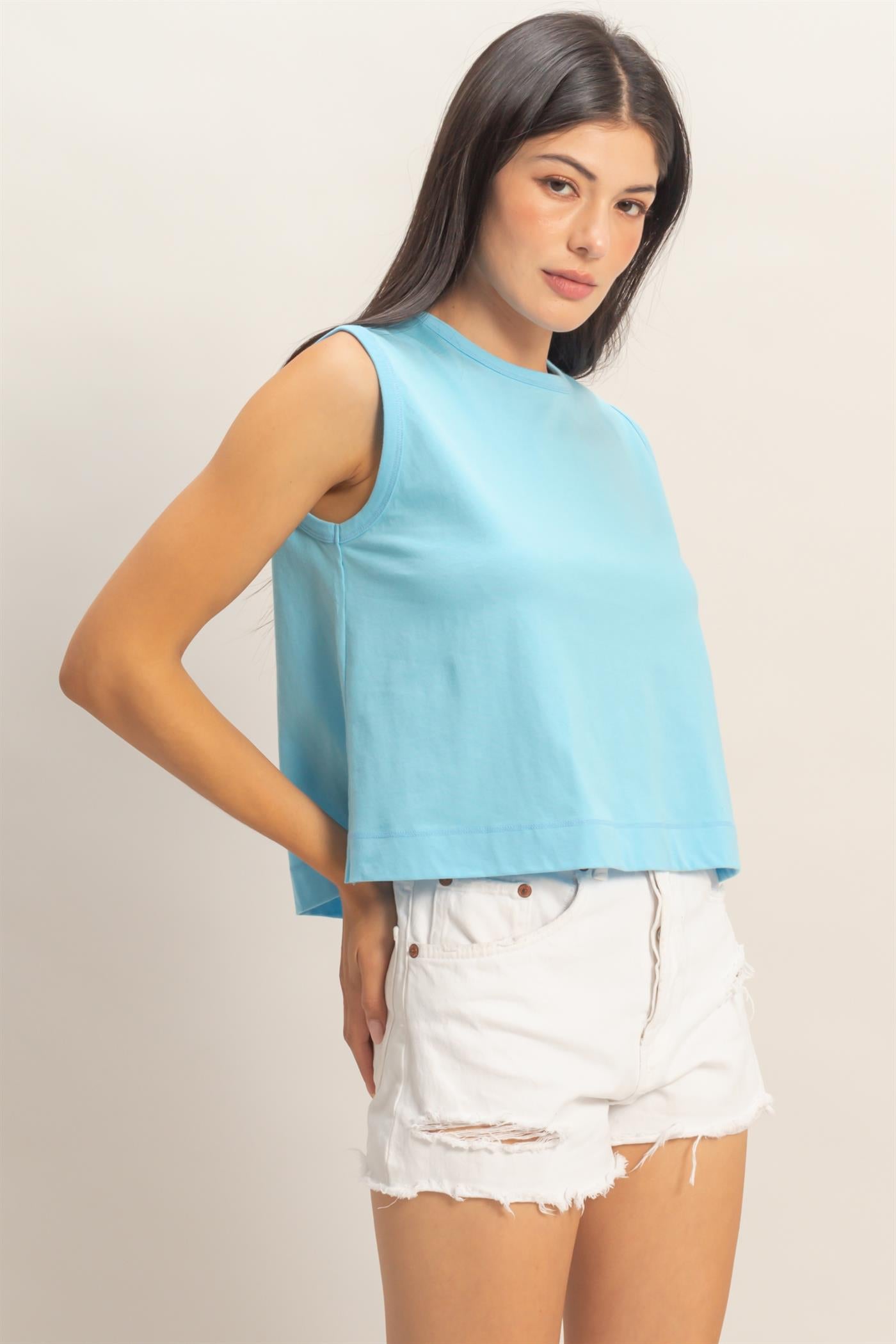 Wholesale Sleeveless Crew Neck Top With Back Pleats Clothing Tops DZ26A999 BLUE DOUBLE ZERO
