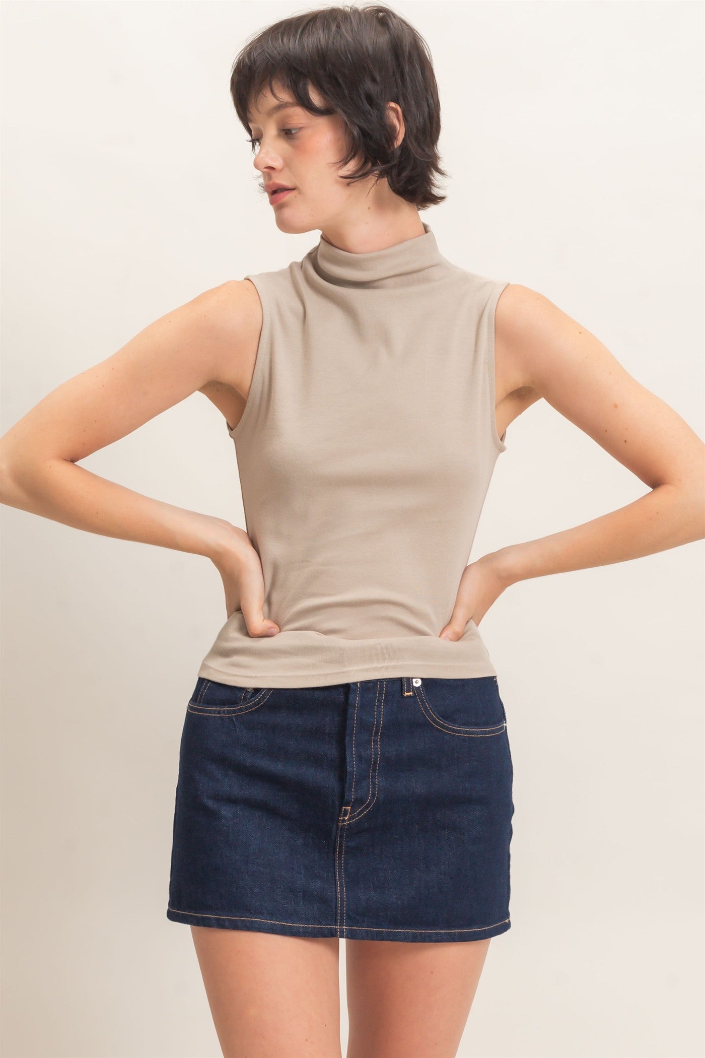 Wholesale Sleeveless Mock Neck Top Clothing Tops DZ26E397 WARM GRAY DOUBLE ZERO