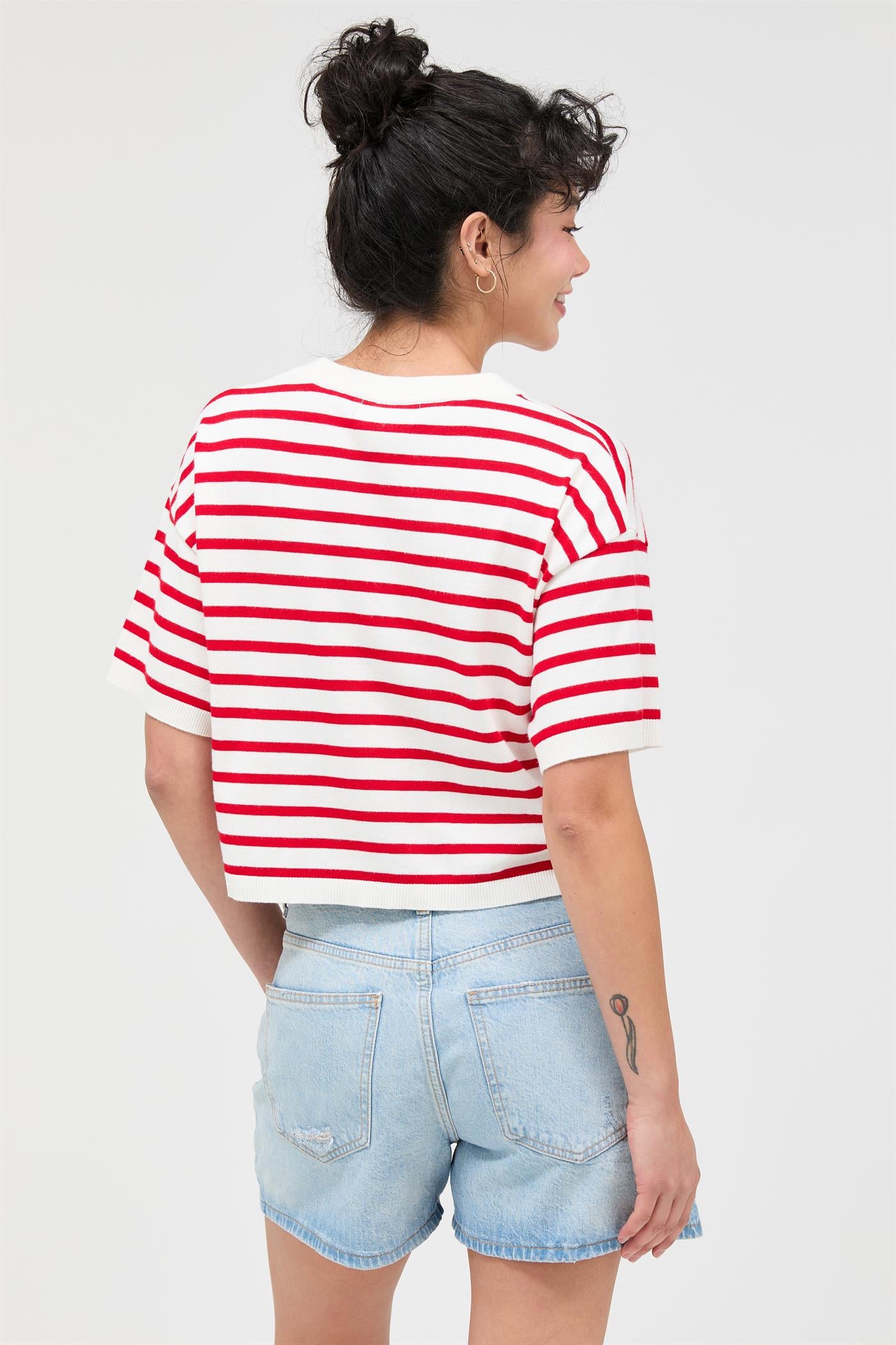 Wholesale Round Neck Striped Crop Top Clothing Tops DZ26A051 RED DOUBLE ZERO