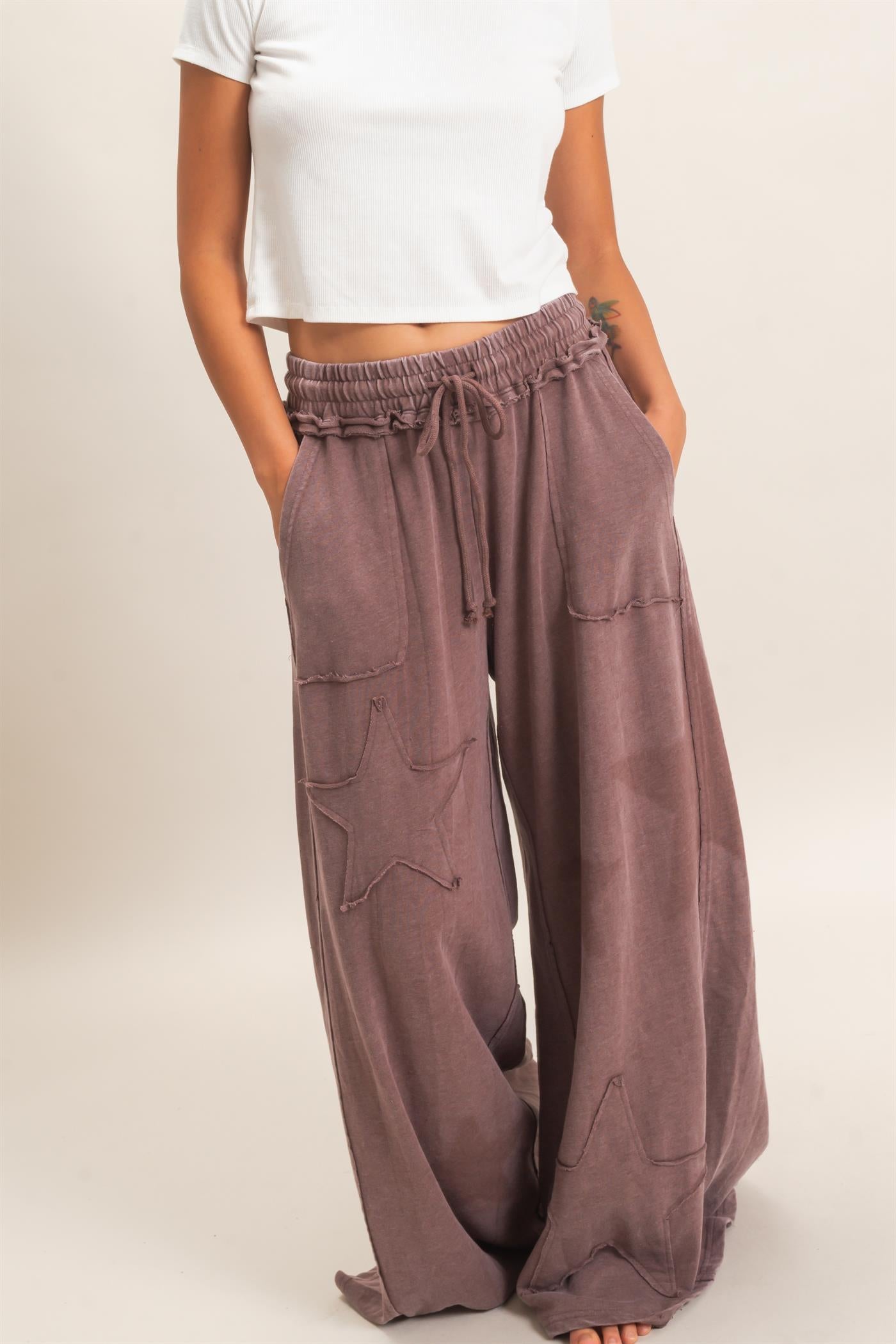 Wholesale Mineral Wash Star Patch And Print Wide Leg Pants Pants DZ26F060 DARK BROWN DOUBLE ZERO