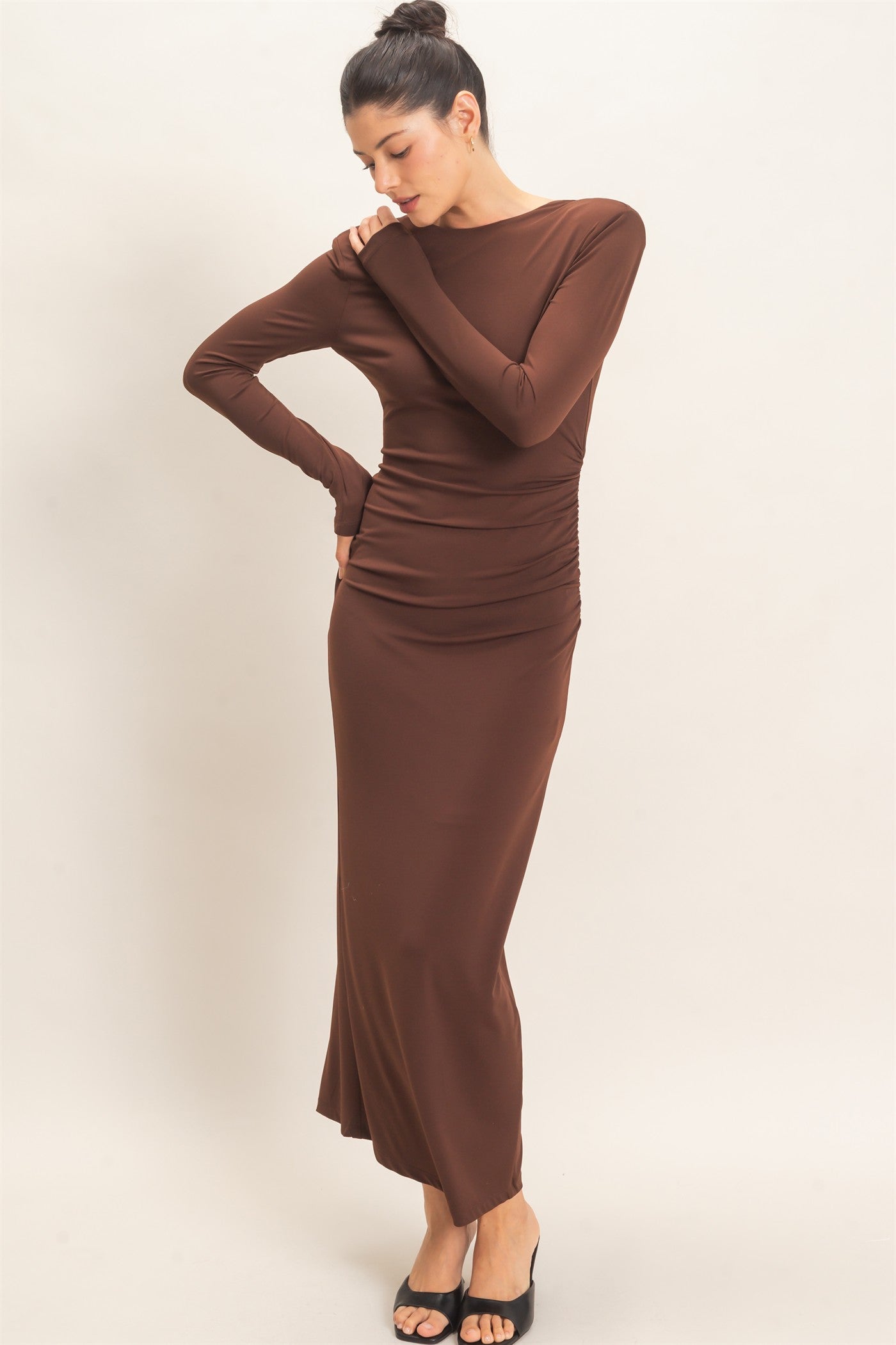 Wholesale Ruched Long Sleeve Open Back Midi Dress Dresses HF26F118 CHOCOLATE HYFVE
