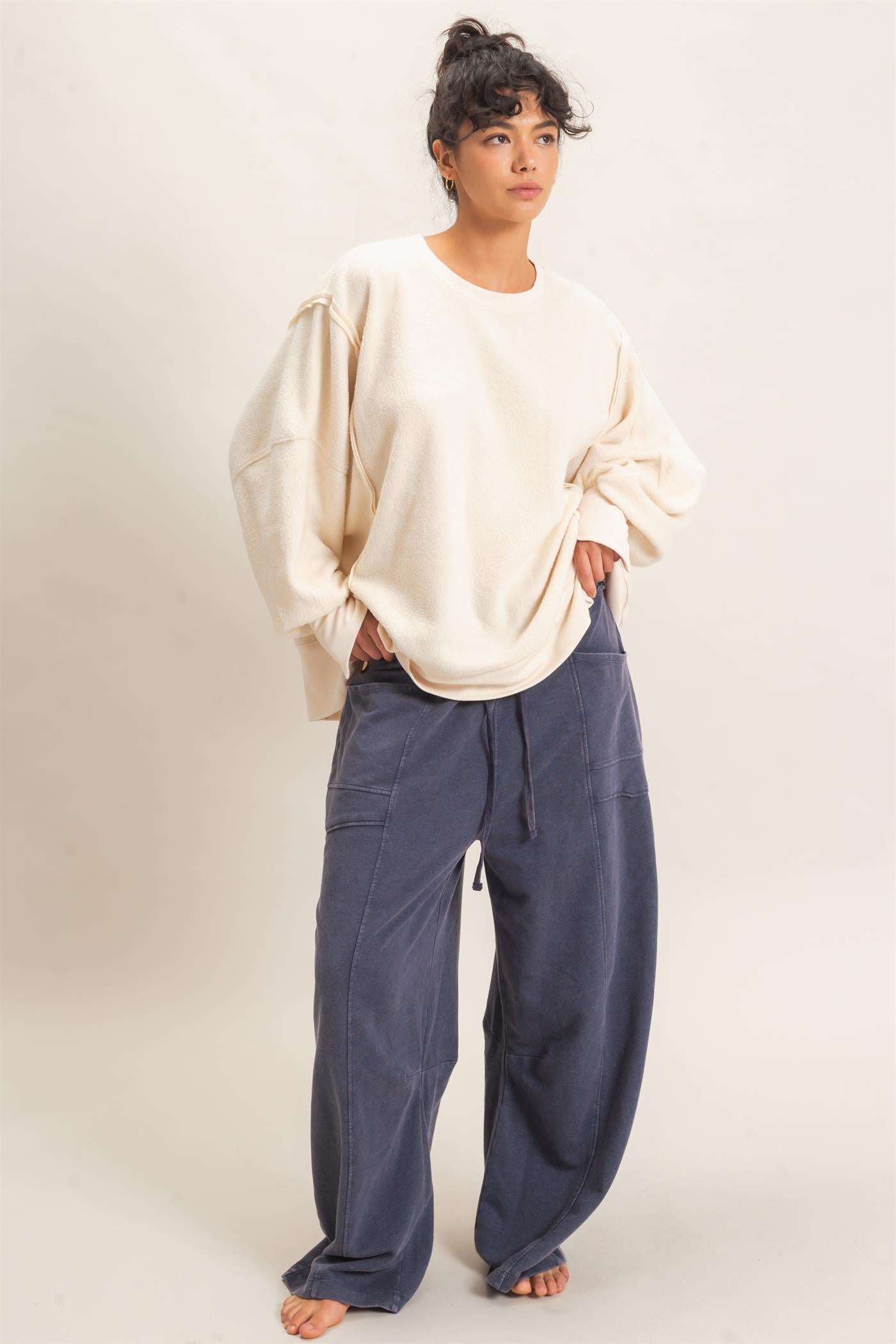 Wholesale Oversized Raw Edge Crew Neck Sweatshirt Sweatshirts DZ26E273 IVORY DOUBLE ZERO