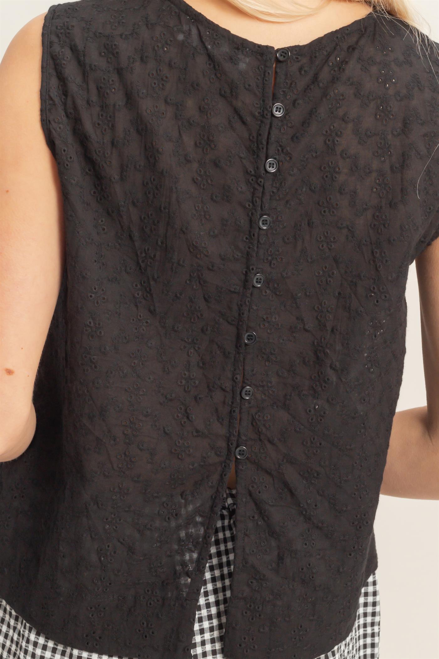 Wholesale Eyelet Sleeveless Top With Back Buttons Clothing Tops DZ26C541 BLACK DOUBLE ZERO