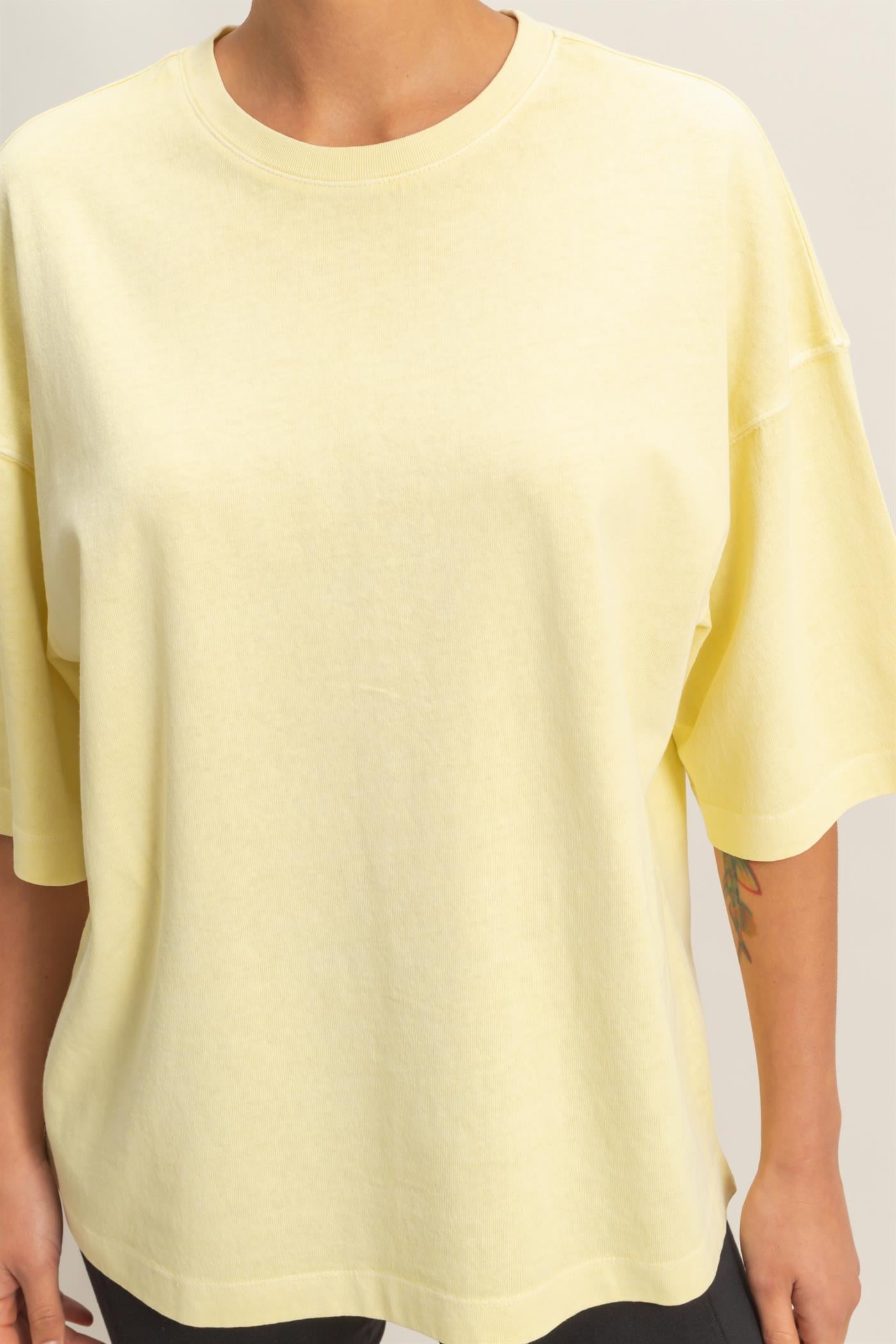 Wholesale Pigment Dye Oversized Half-Sleeve T-Shirt Clothing Tops DZ26A459 PALE YELLOW DOUBLE ZERO