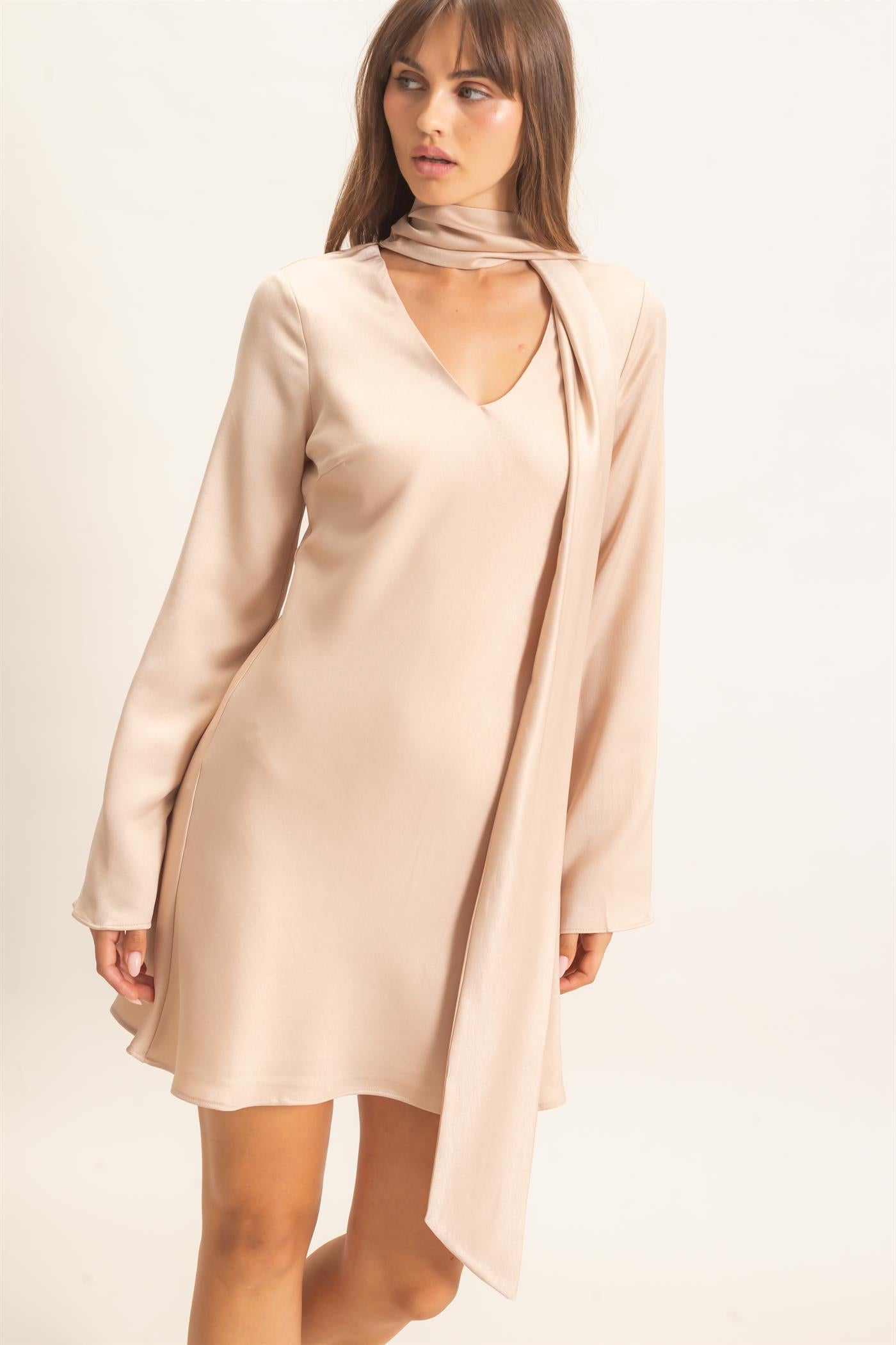 Wholesale Bias Satin Dress With Scarf Dresses HF26E928 CHAMPAGNE HYFVE