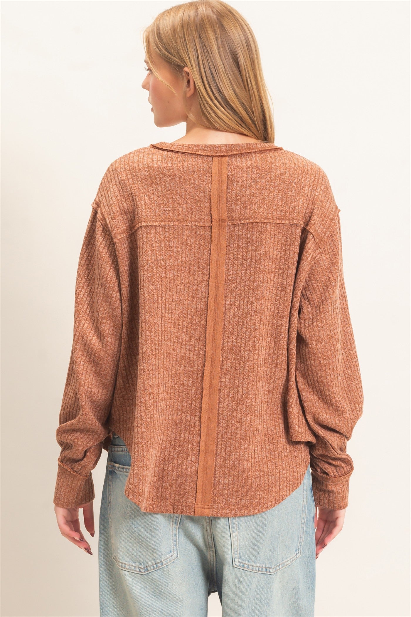 Wholesale Ribbed V-Neck Knit Top Shirts HF26F351 BRICK HYFVE