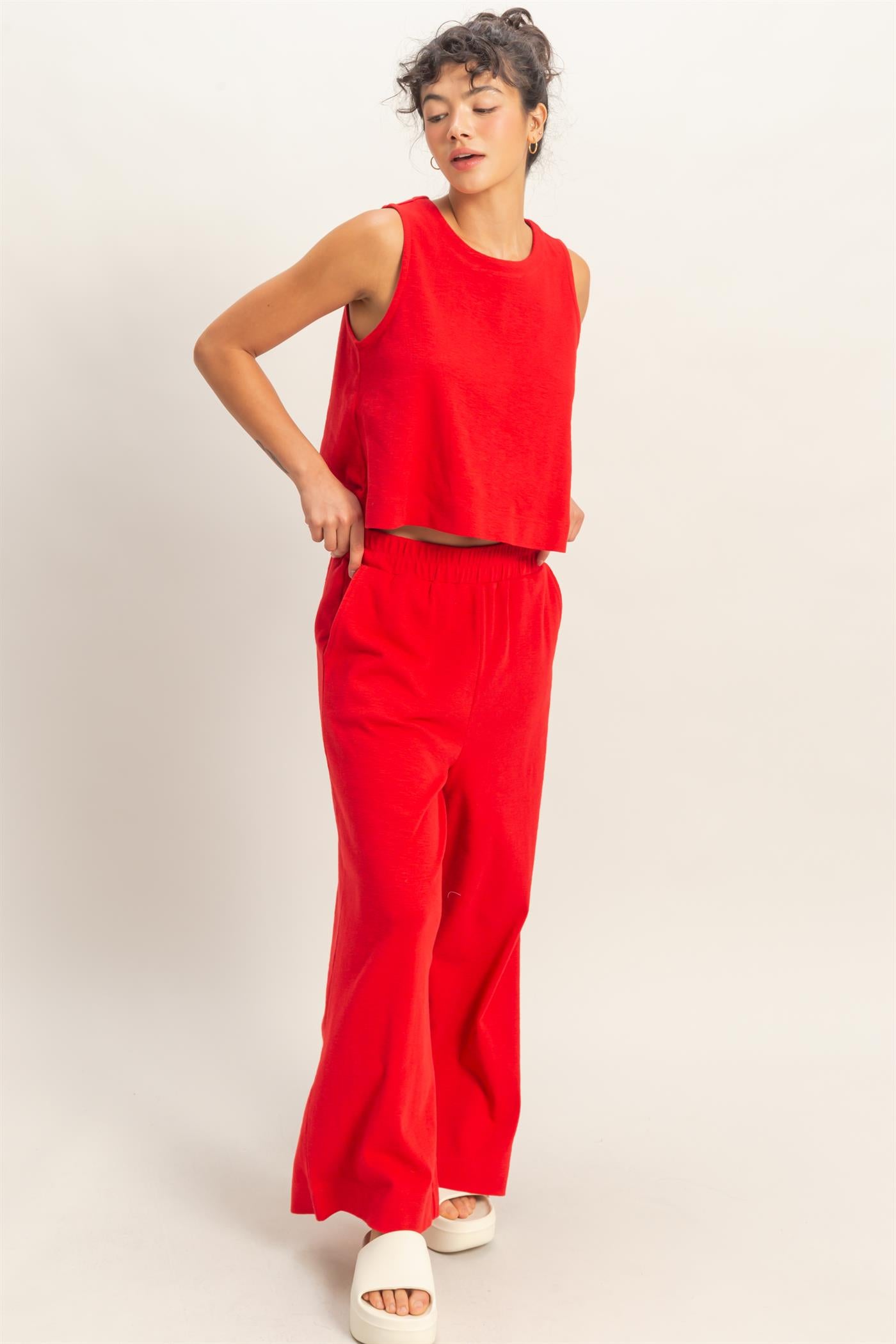 Wholesale Sleeveless Boxy Fit Crew Neck Top Clothing Tops DZ26C090 RED DOUBLE ZERO