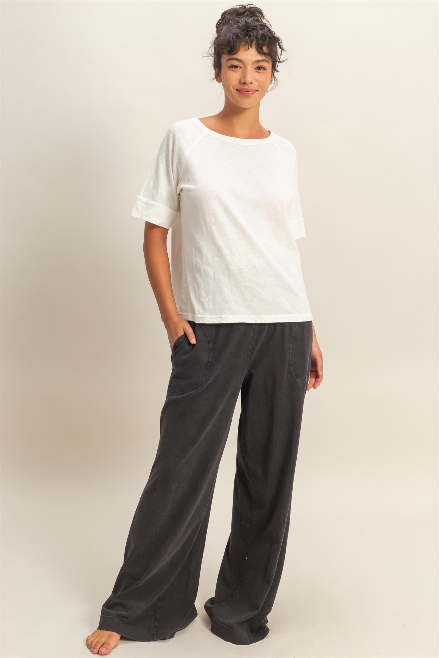 Wholesale Acid Wash Raw Seam Raglan Short Sleeve Tee Clothing Tops DZ26A655 WHITE HYFVE