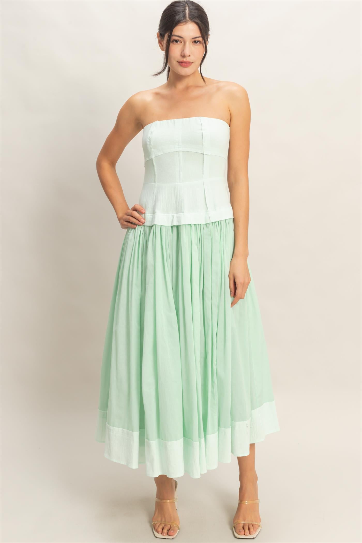 Wholesale Strapless Tiered Maxi Dress Dresses HF26A570 SEAFOAM HYFVE