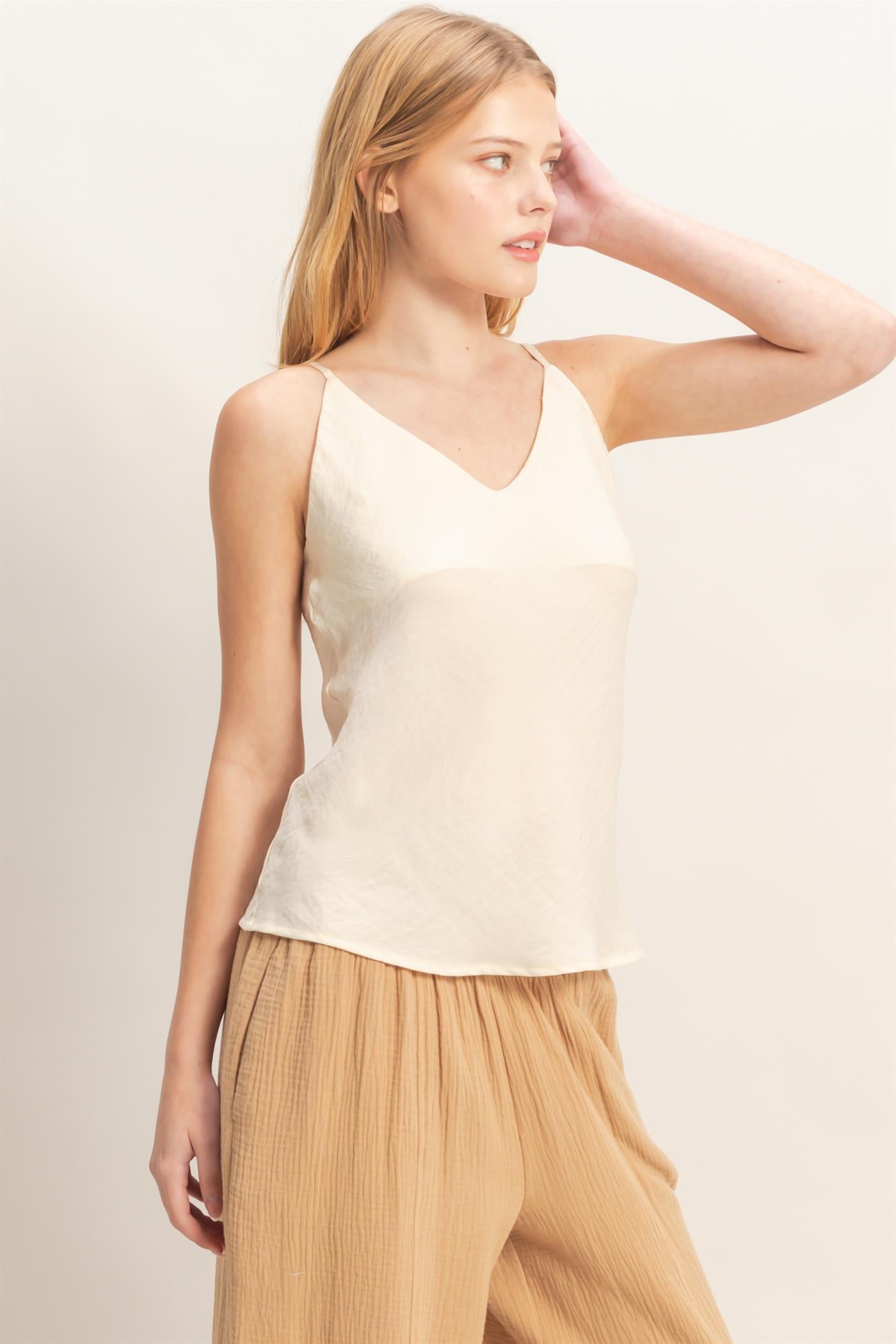 Wholesale Satin Bias V-Neck Camisole Camisoles HF26E318 IVORY HYFVE