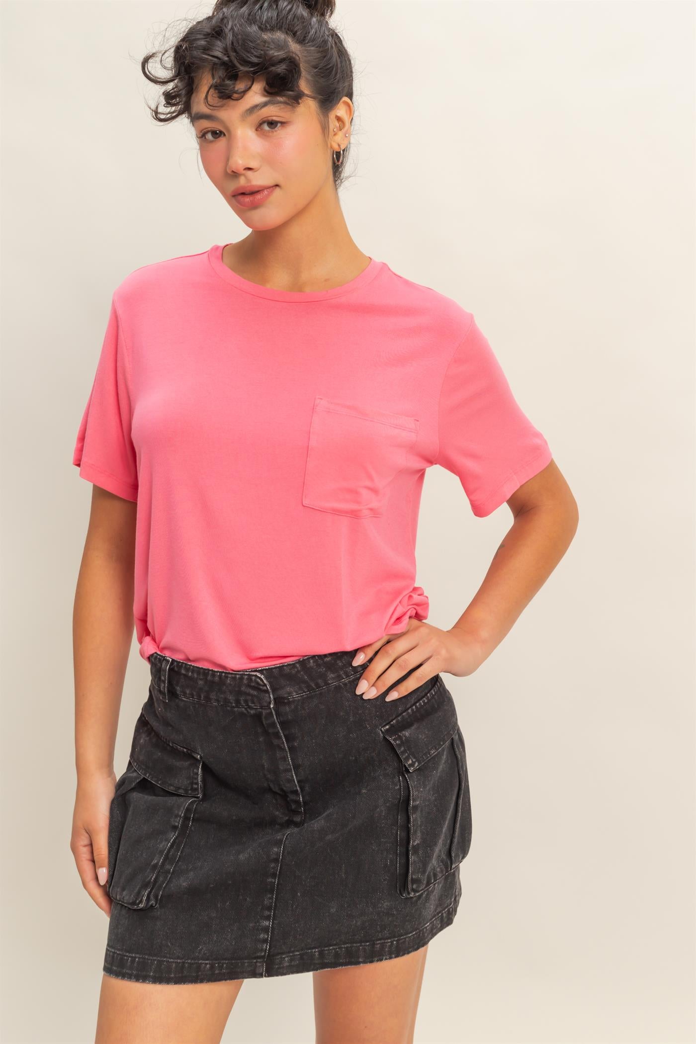 Wholesale Classic Crew Neck Short Sleeve Pocket Top T-Shirts DZ25C922 TAFFY PINK DOUBLE ZERO