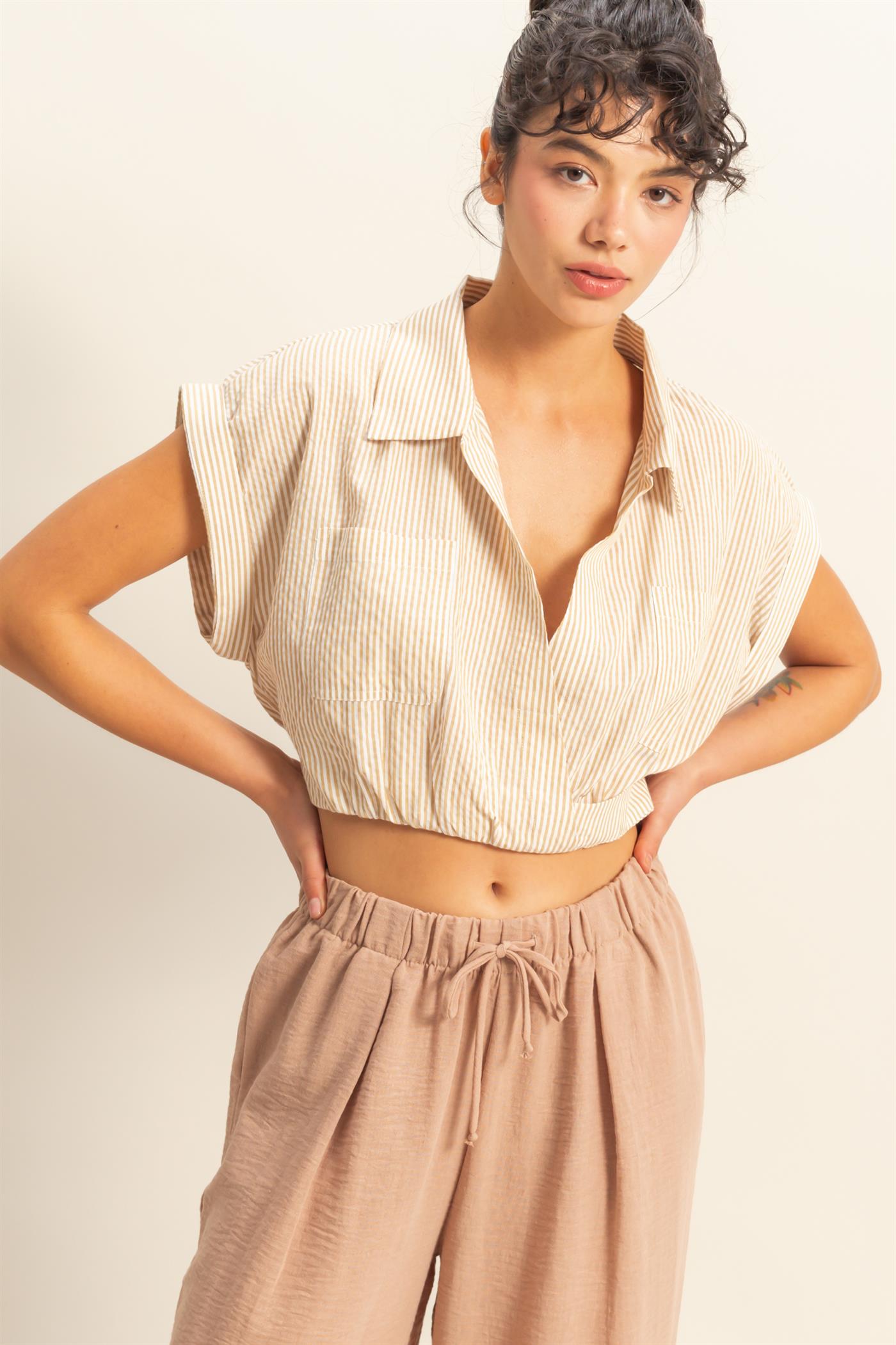 Wholesale Striped Short Sleeve Cropped Top Blouses DZ25C431 TAUPE/WHITE DOUBLE ZERO
