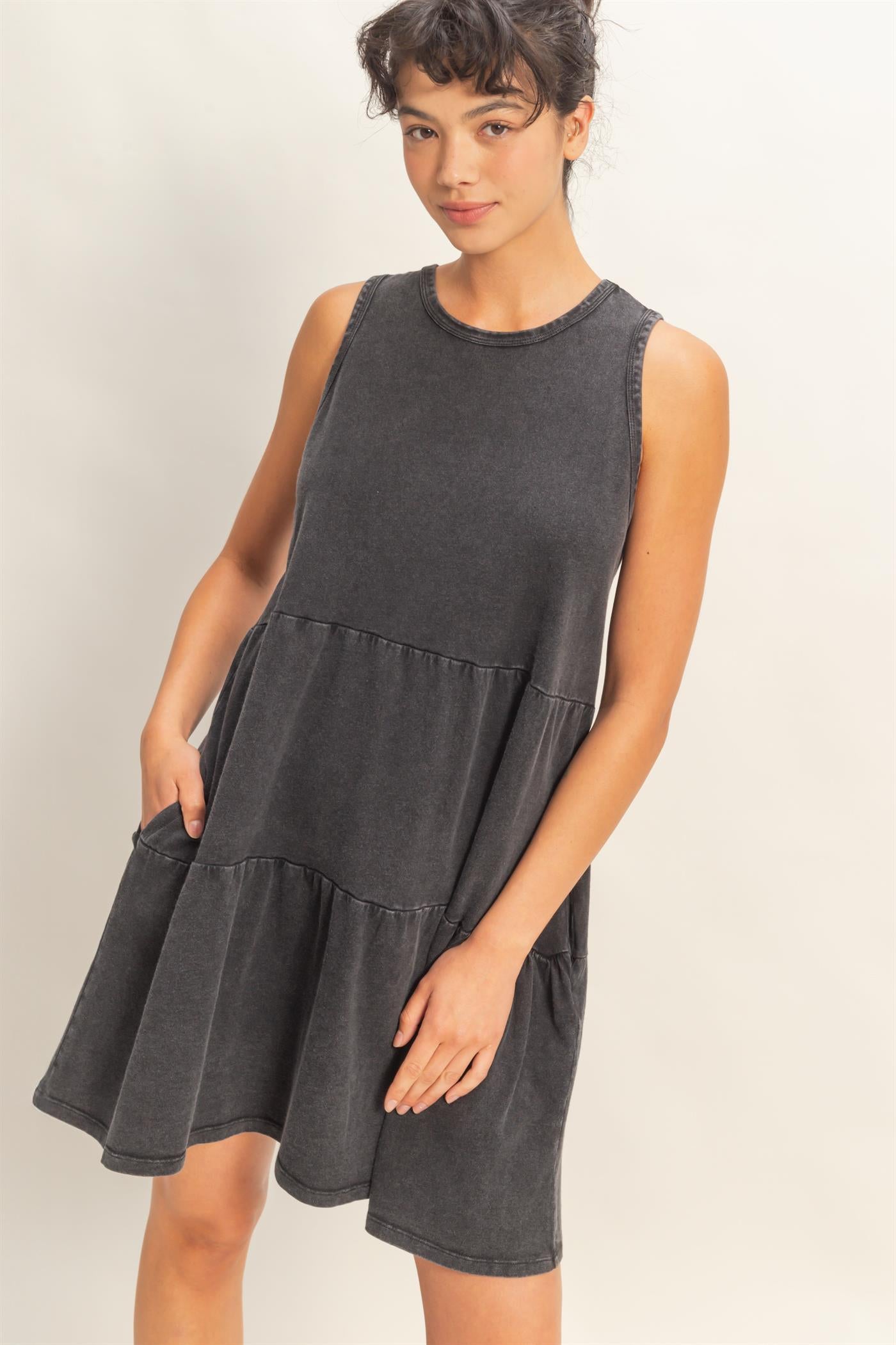 Wholesale Sleeveless Crewneck Tiered Mini Dress Dresses DZ26C208 BLACK DOUBLE ZERO