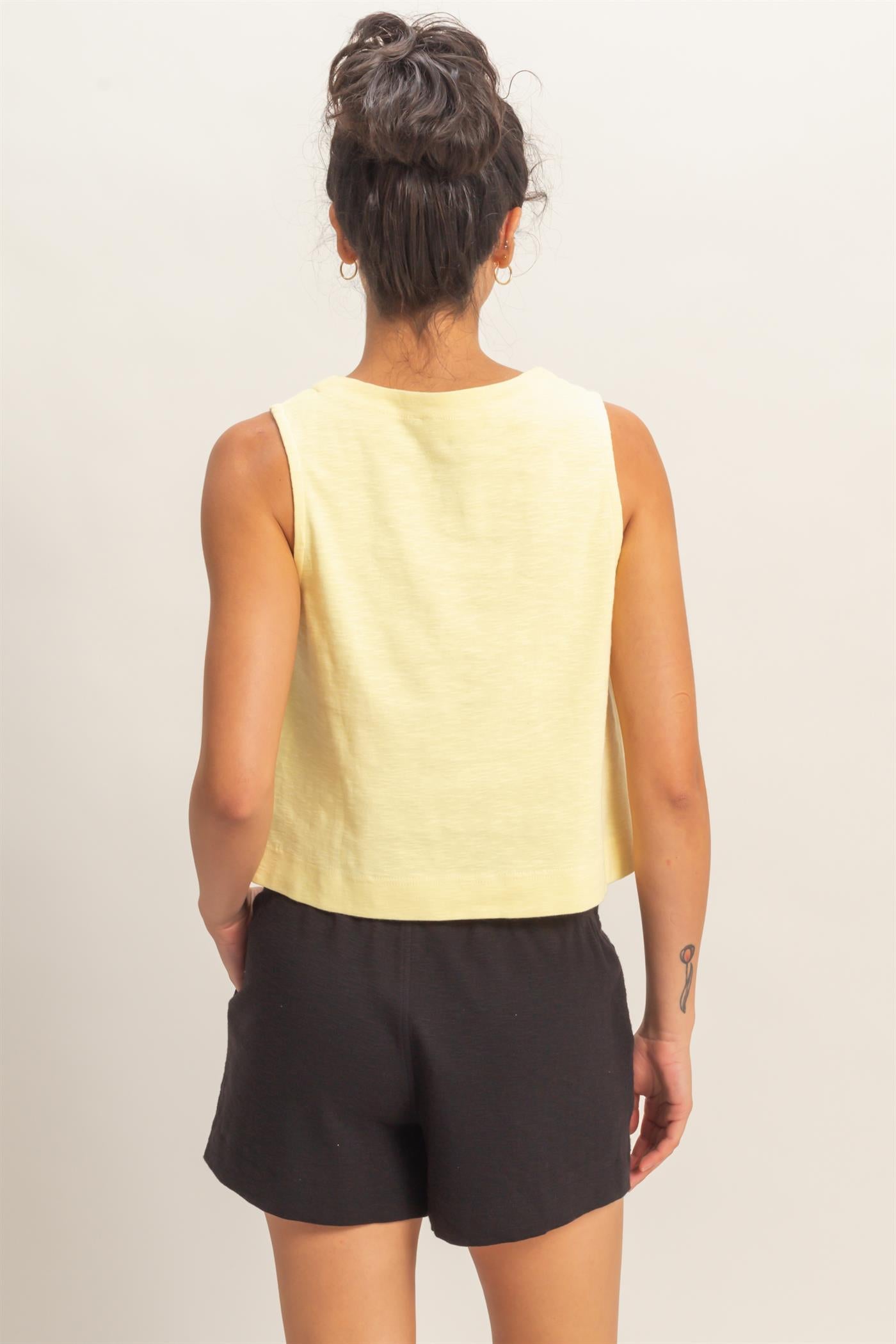 Wholesale Sleeveless Boxy Fit Crew Neck Top Clothing Tops DZ26C090 PALE YELLOW DOUBLE ZERO