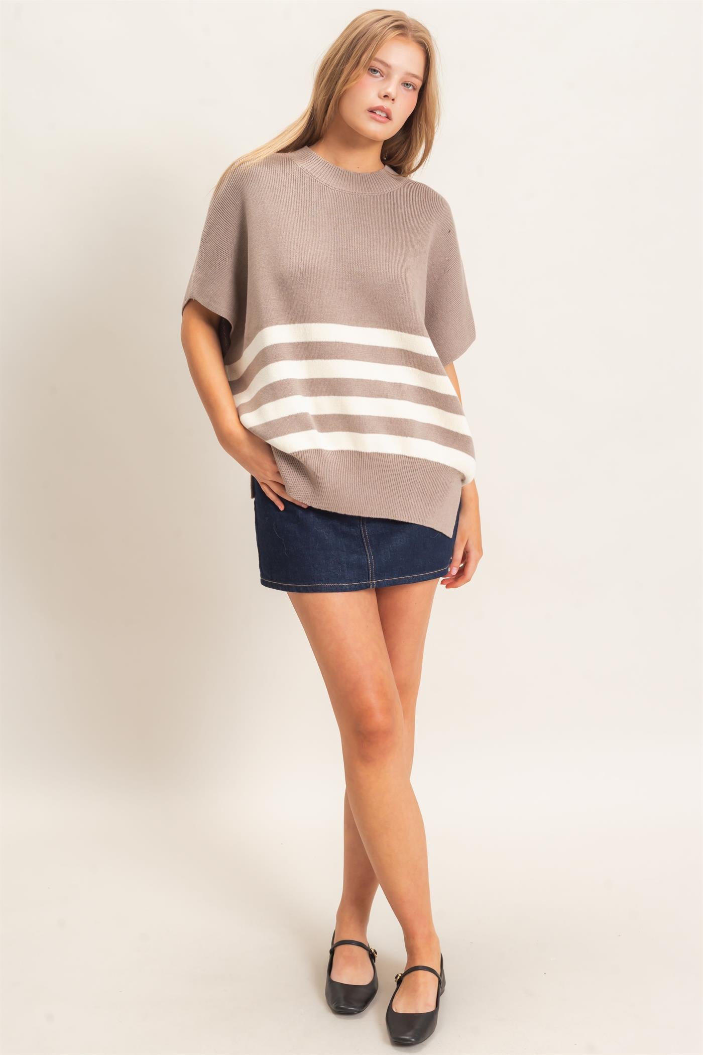 Wholesale Striped Ribbed Crew Neck Sweater Sweaters HF26E350-D LIGHT MOCHA HYFVE