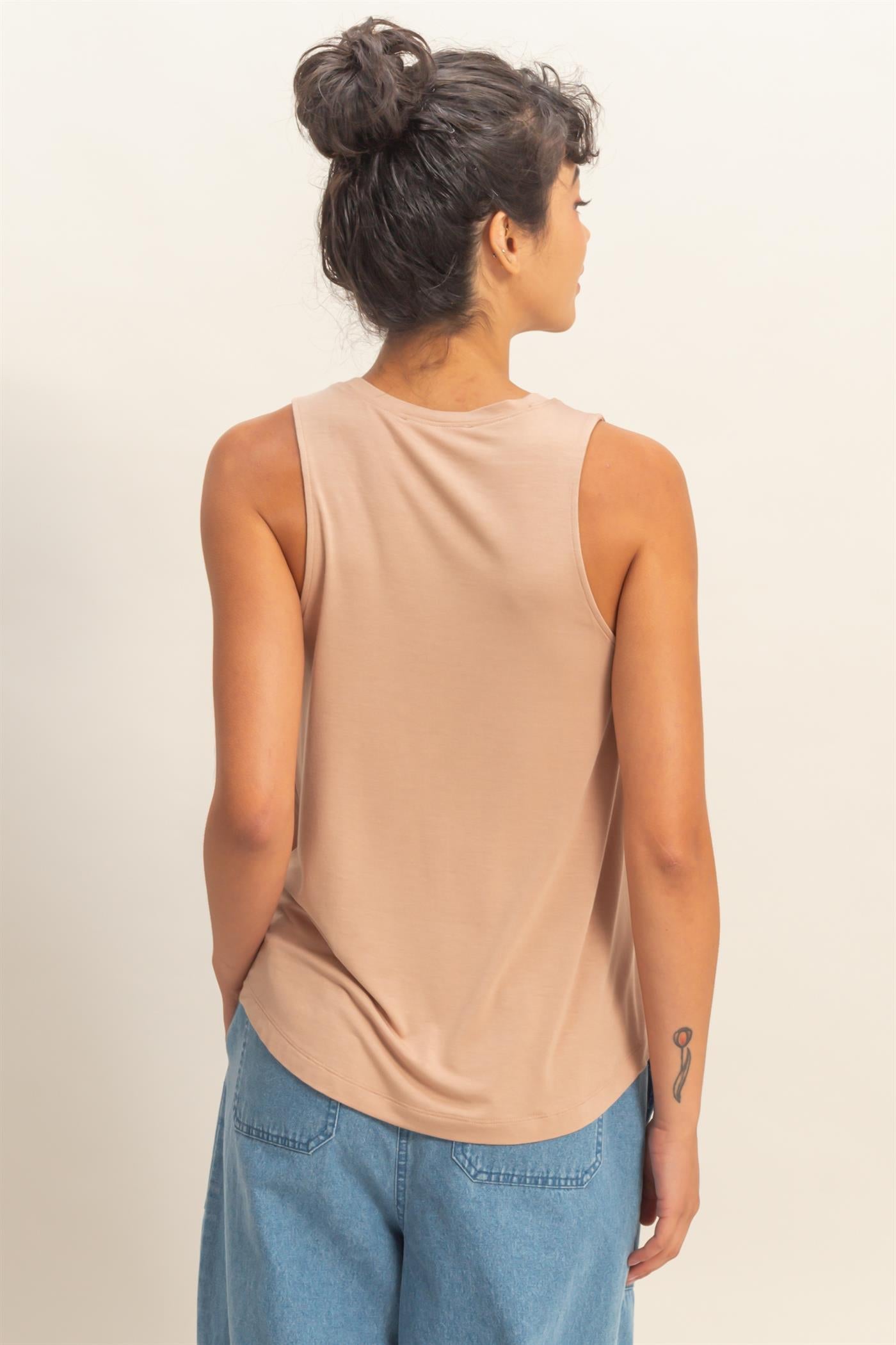 Wholesale Crew Neck Rayon Tank Top Tank Tops DZ26A332 DARK TAUPE DOUBLE ZERO
