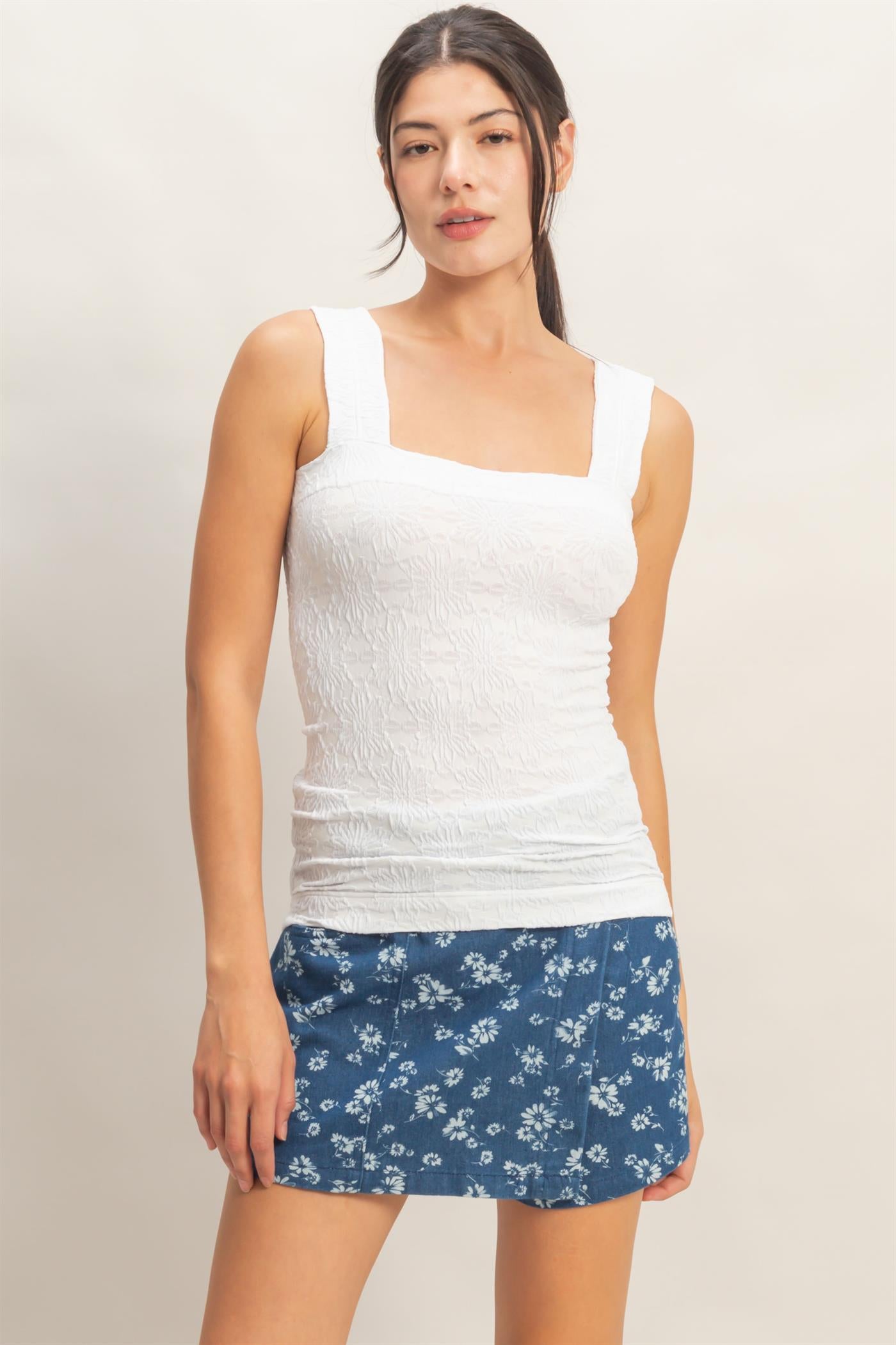 Wholesale Floral Jacquard Square Neck Top Tank Tops HF26E337 WHITE HYFVE