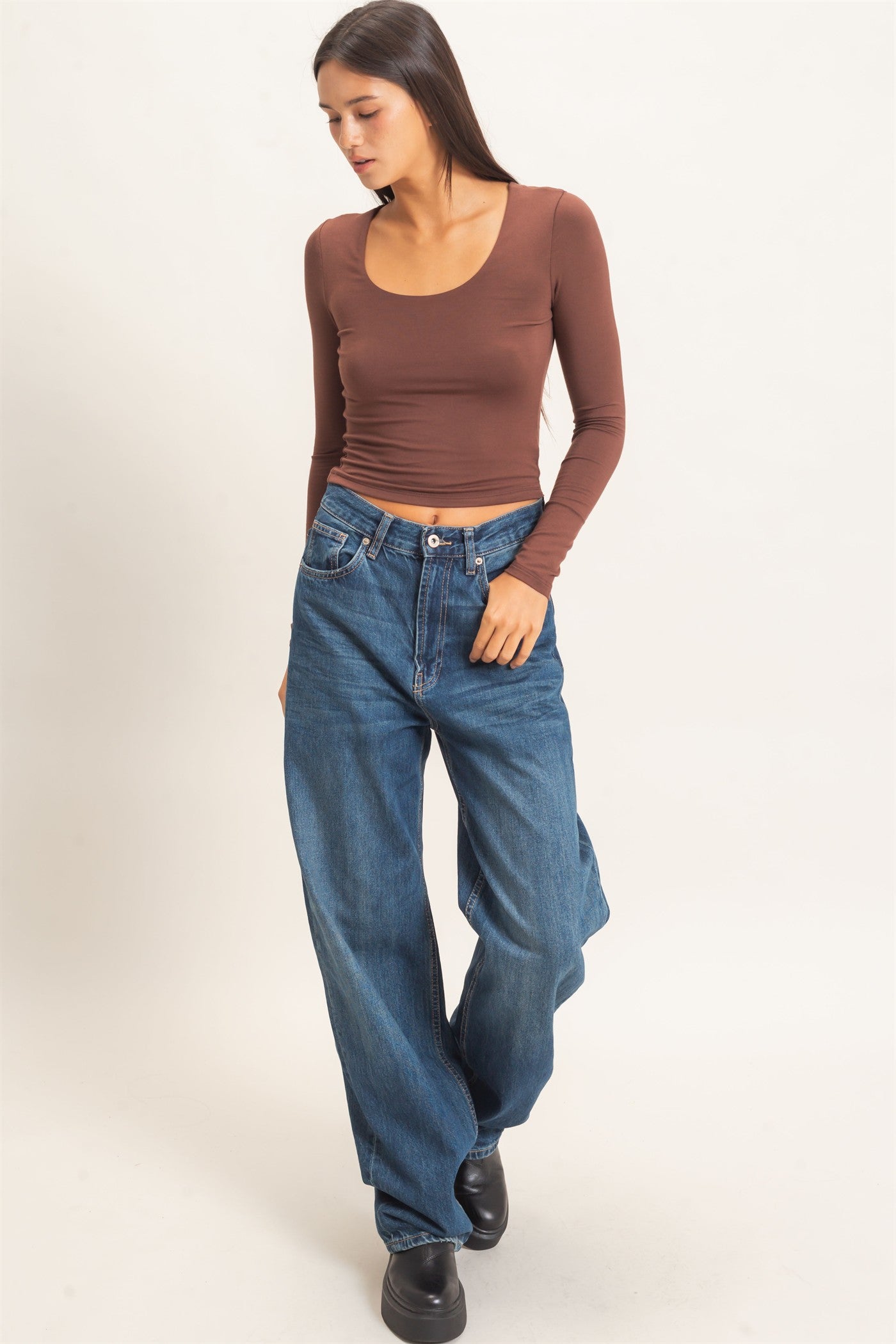 Wholesale Scoop Neck Long Sleeve Top Clothing Tops DZ26E250 DARK BROWN DOUBLE ZERO