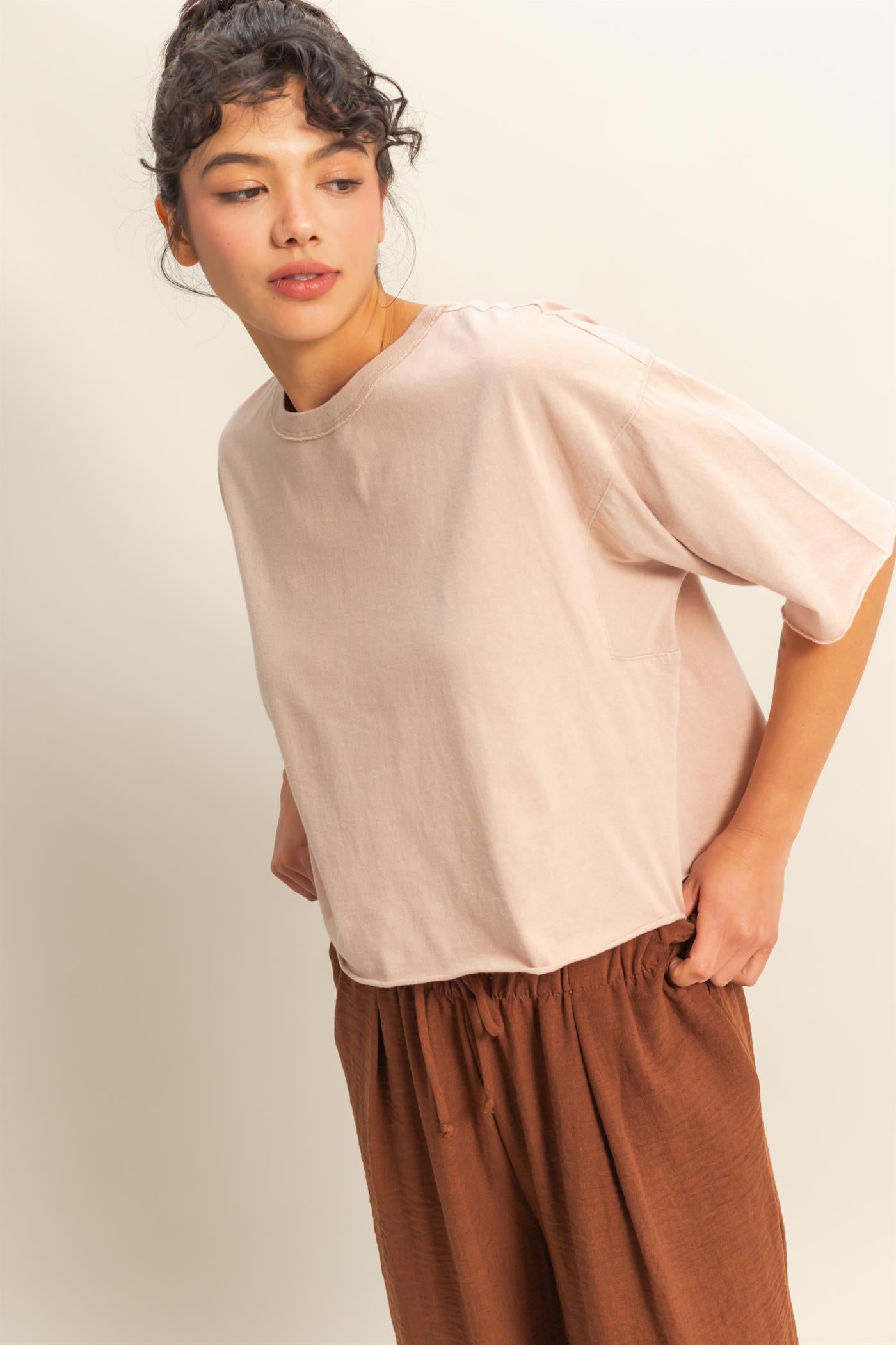 Wholesale Drop Shoulder Crew Neck Wide Fit Tee Clothing Tops DZ25A757 TAUPE DOUBLE ZERO