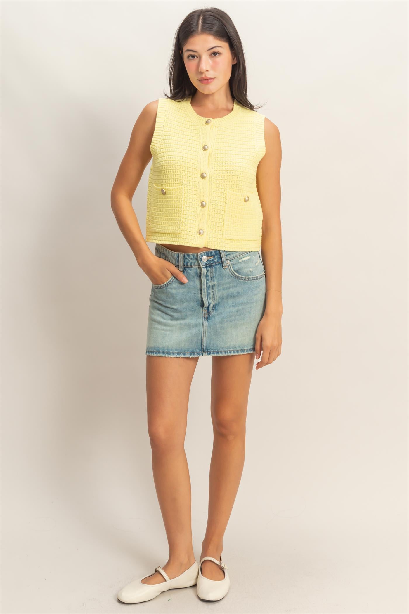 Wholesale Textured Button-Front Vest With Pocket Clothing Tops DZ26A448 PALE YELLOW DOUBLE ZERO