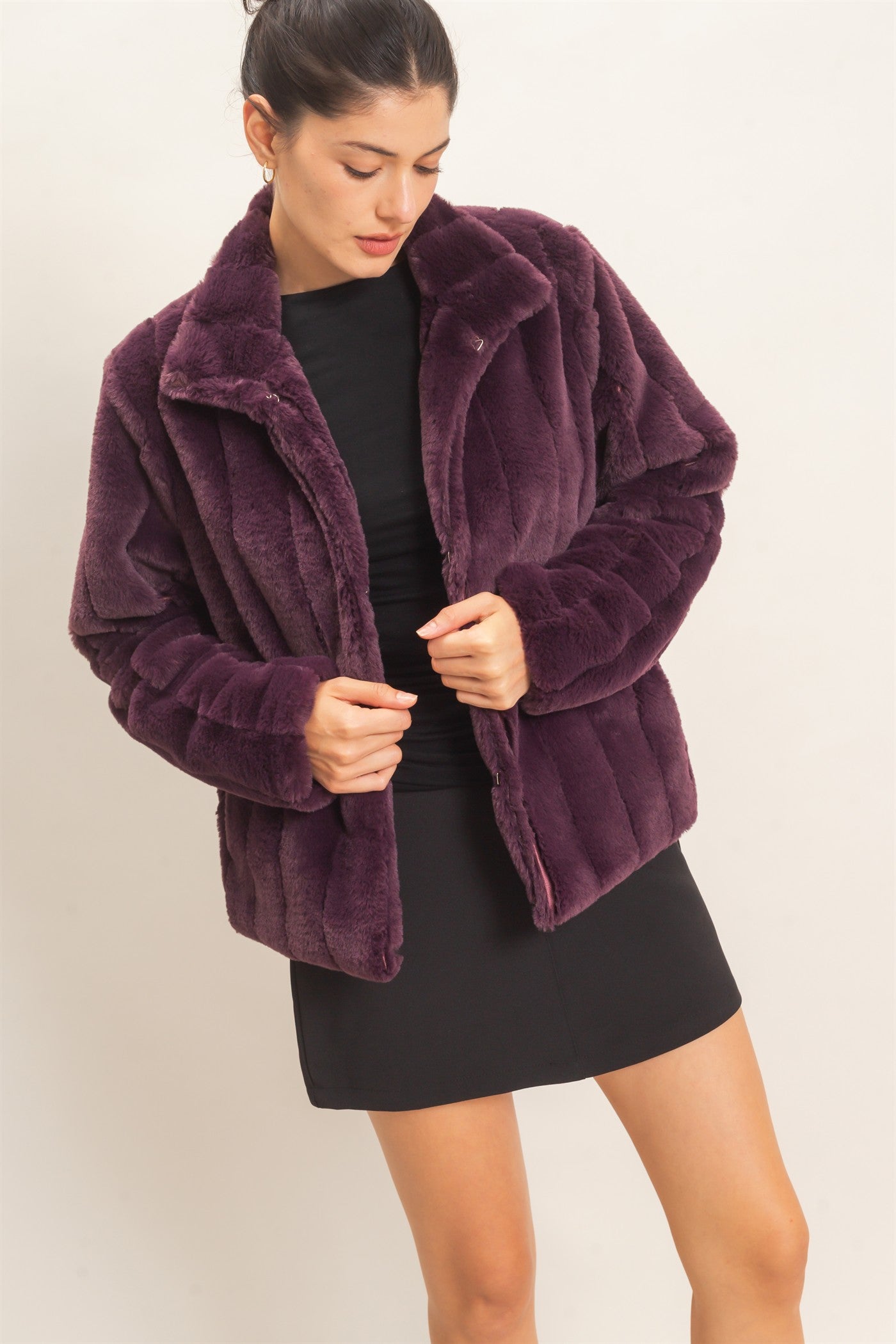 Wholesale Faux Fur Jacket Coats & Jackets HF26F203 PLUM WINE HYFVE