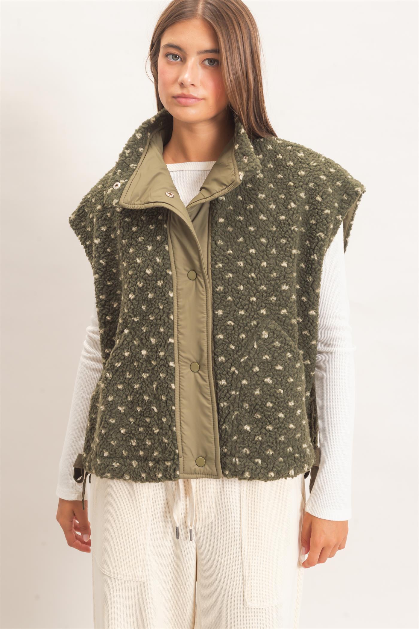 Wholesale Polka Dot Sherpa Vest Outerwear DZ26F260 DARK OLIVE DOUBLE ZERO