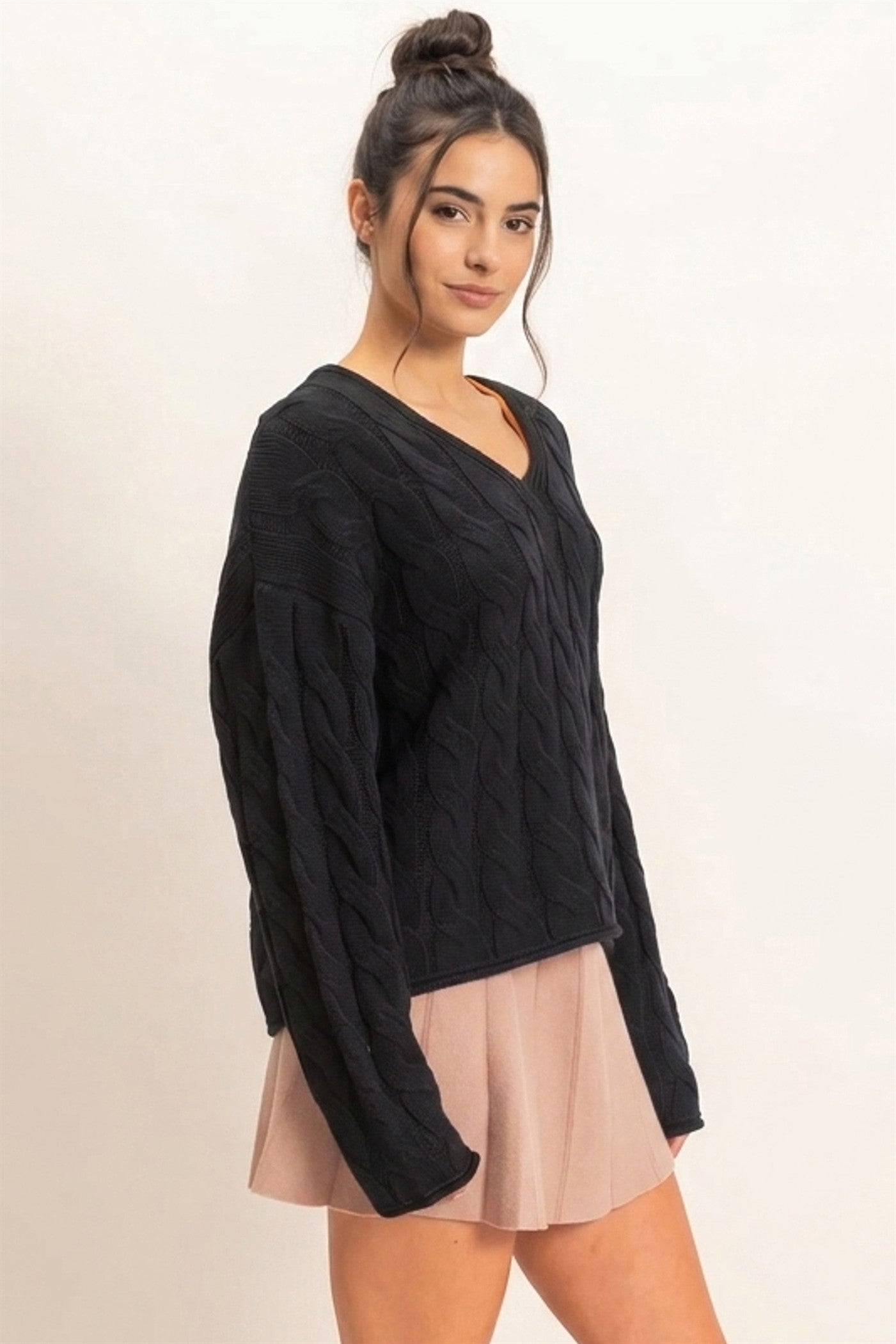 Wholesale Cable Knit V-Neck Sweater Sweaters DZ26E087 BLACK DOUBLE ZERO