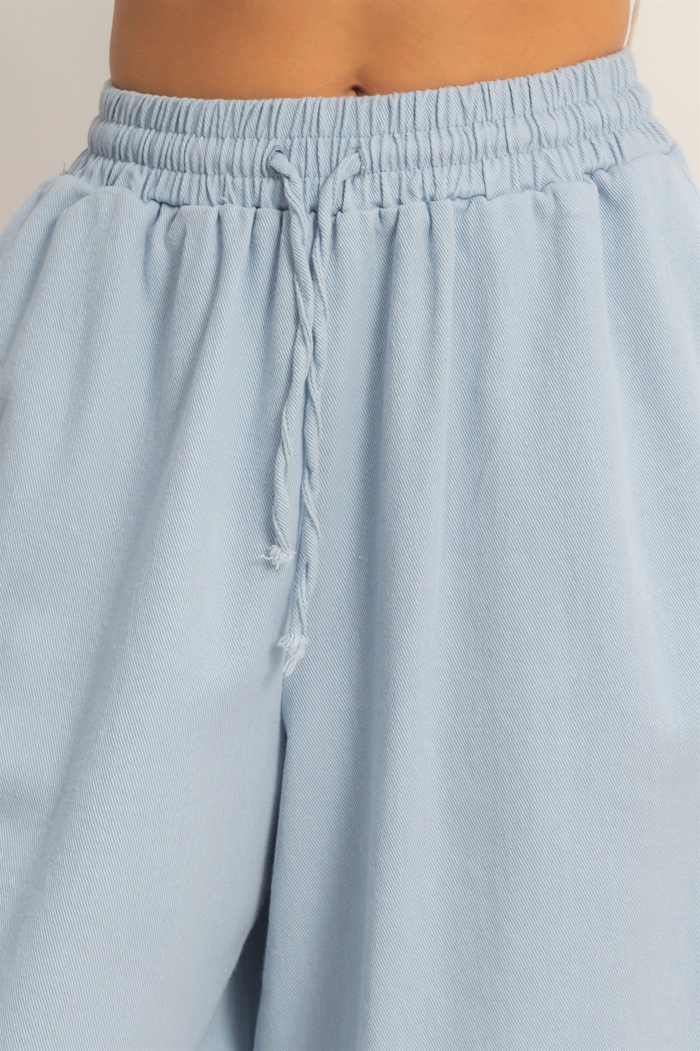 Wholesale Elastic Waistband Shorts Shorts HF26E445 LIGHT BLUE HYFVE