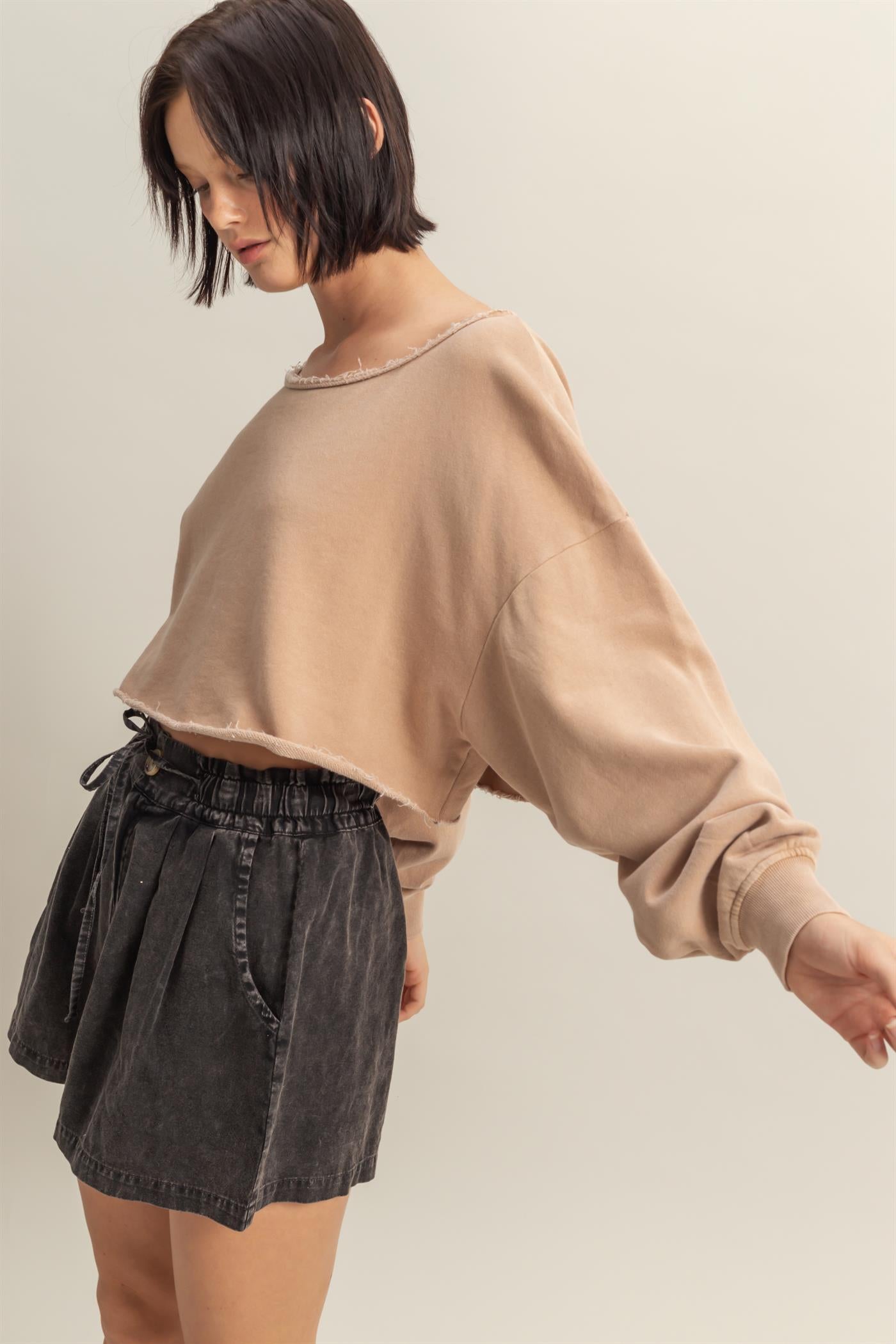 Wholesale Frayed Detail Long Sleeve Crop Top Sweatshirts DZ25A776 DARK TAUPE DOUBLE ZERO