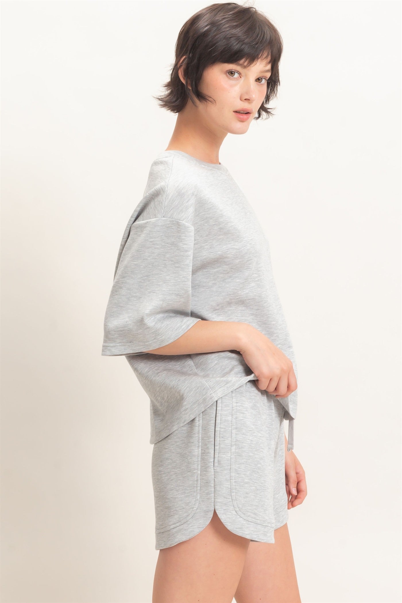 Wholesale Loose Fit Crew Neck Short Sleeve Top Clothing Tops DZ26C965 HEATHER GRAY DOUBLE ZERO