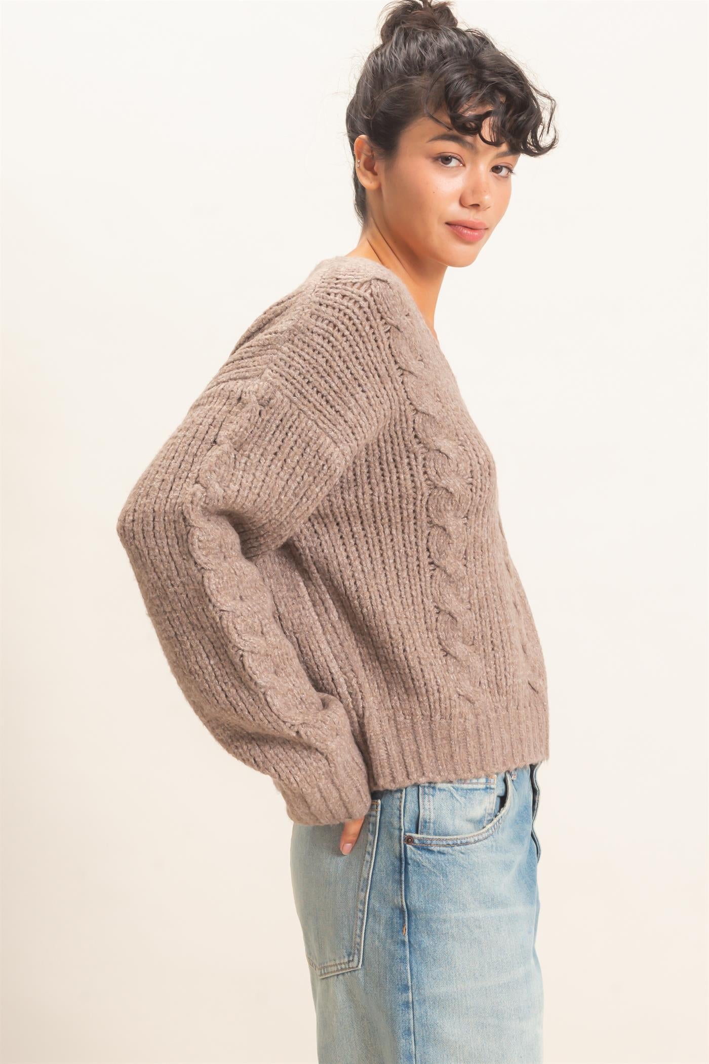 Wholesale Cable Knit V-Neck Sweater Sweaters DZ26E107 DUSTY BROWN DOUBLE ZERO