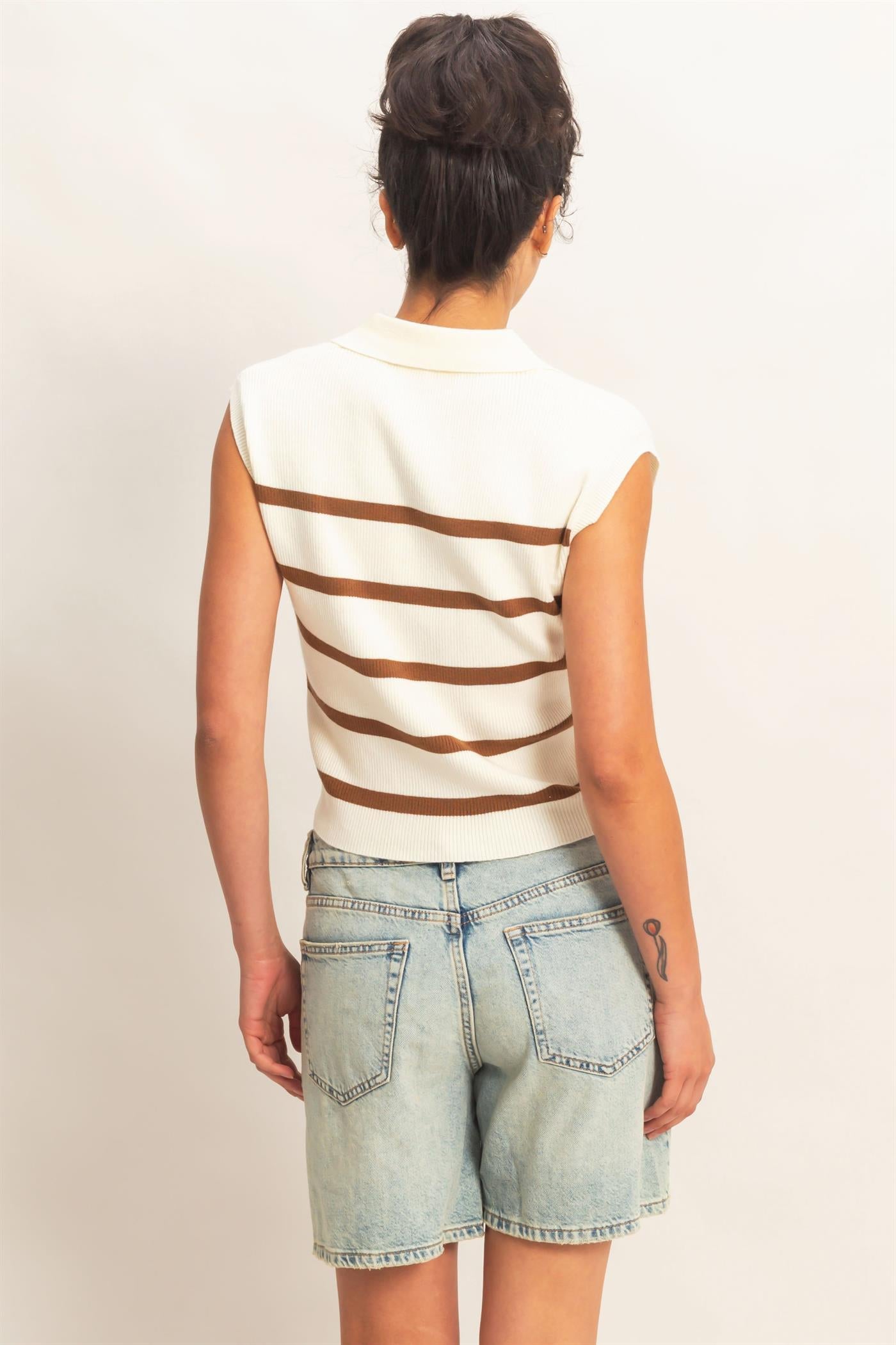 Wholesale Collared Striped Polo Vest Clothing Tops DZ26A337 BROWN DOUBLE ZERO