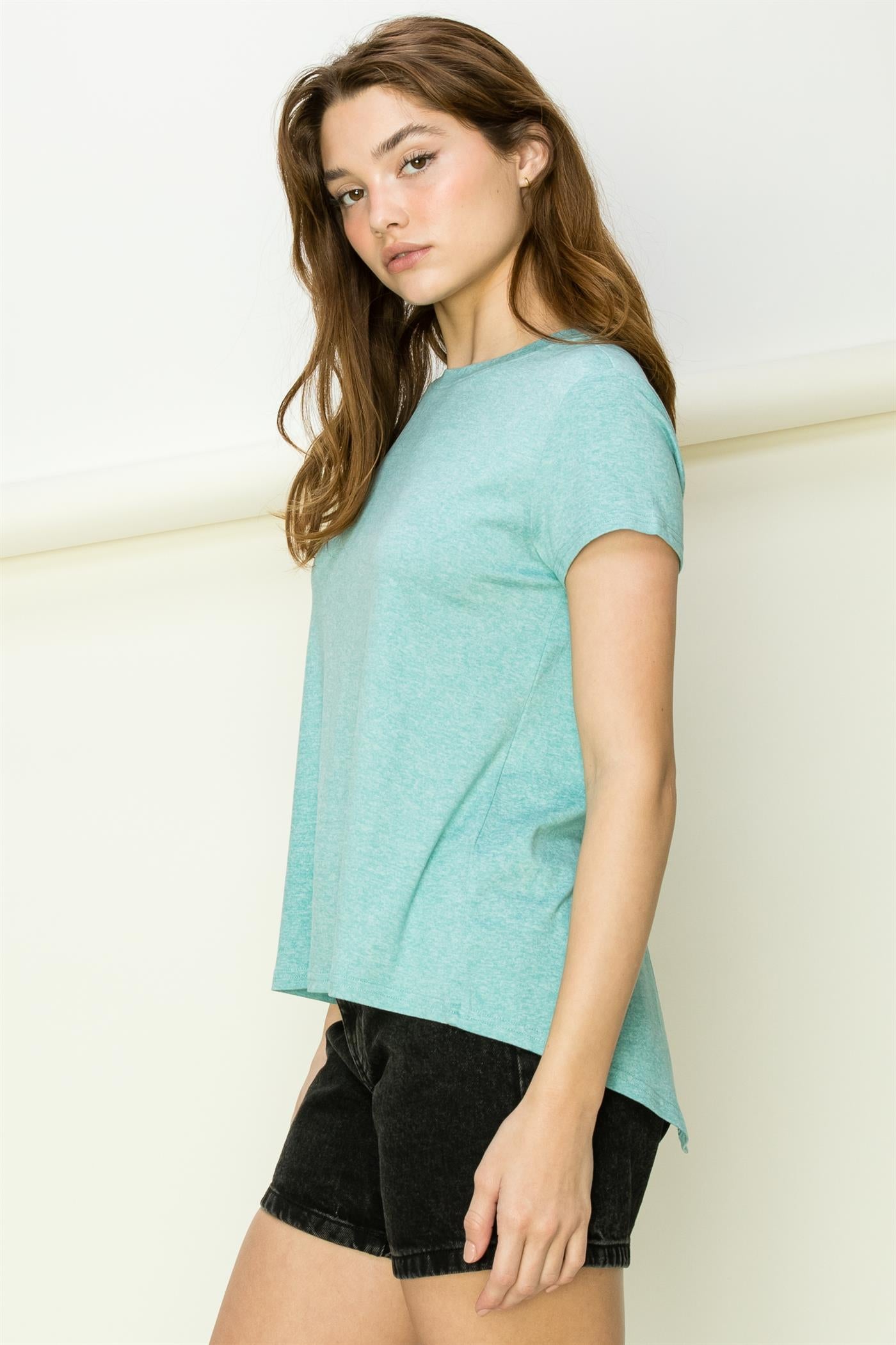 Wholesale All Yours Short Sleeve Open Back Tee Clothing Tops DZ22E576 FLARE DOUBLE ZERO