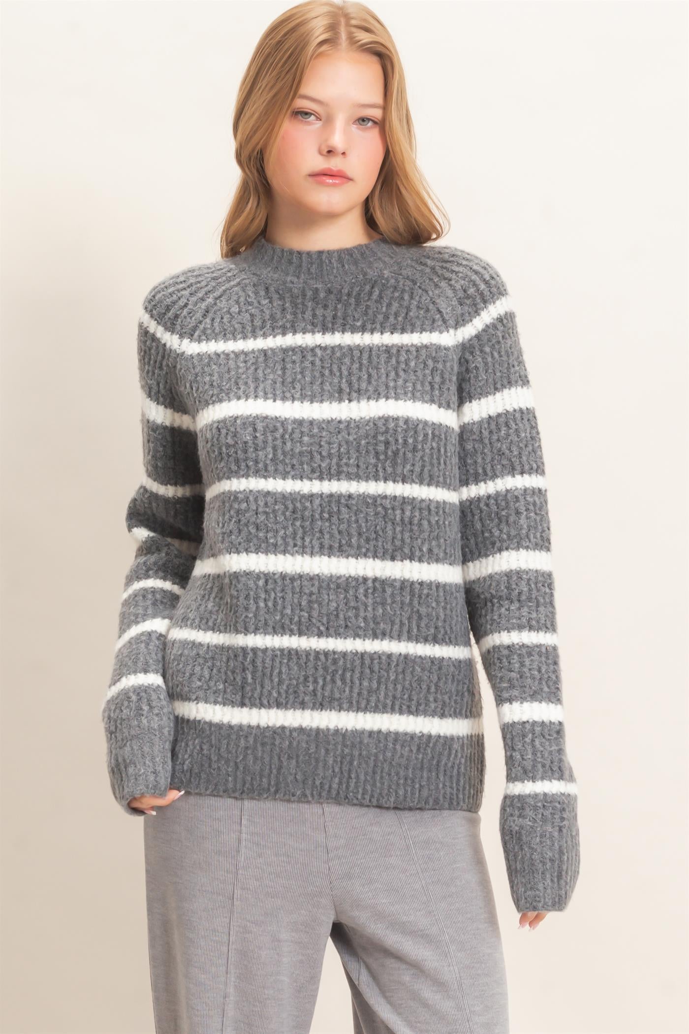 Wholesale Textured Striped Mock Neck Sweater Sweaters HF26E765 GRAY HYFVE