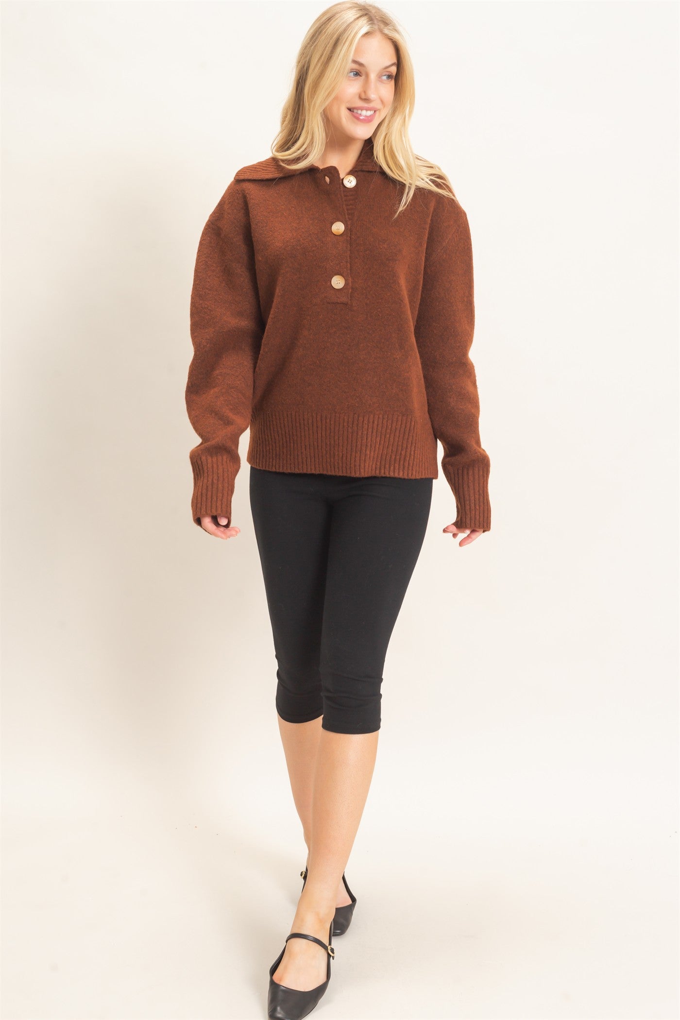 Wholesale Button-Up Collared Sweater Sweaters HF26E752 BROWN HYFVE