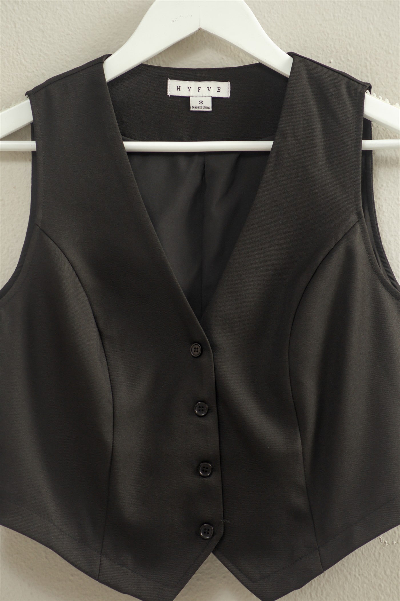 Wholesale Chic Sleeveless Vest Clothing Tops HF25C893 BLACK HYFVE