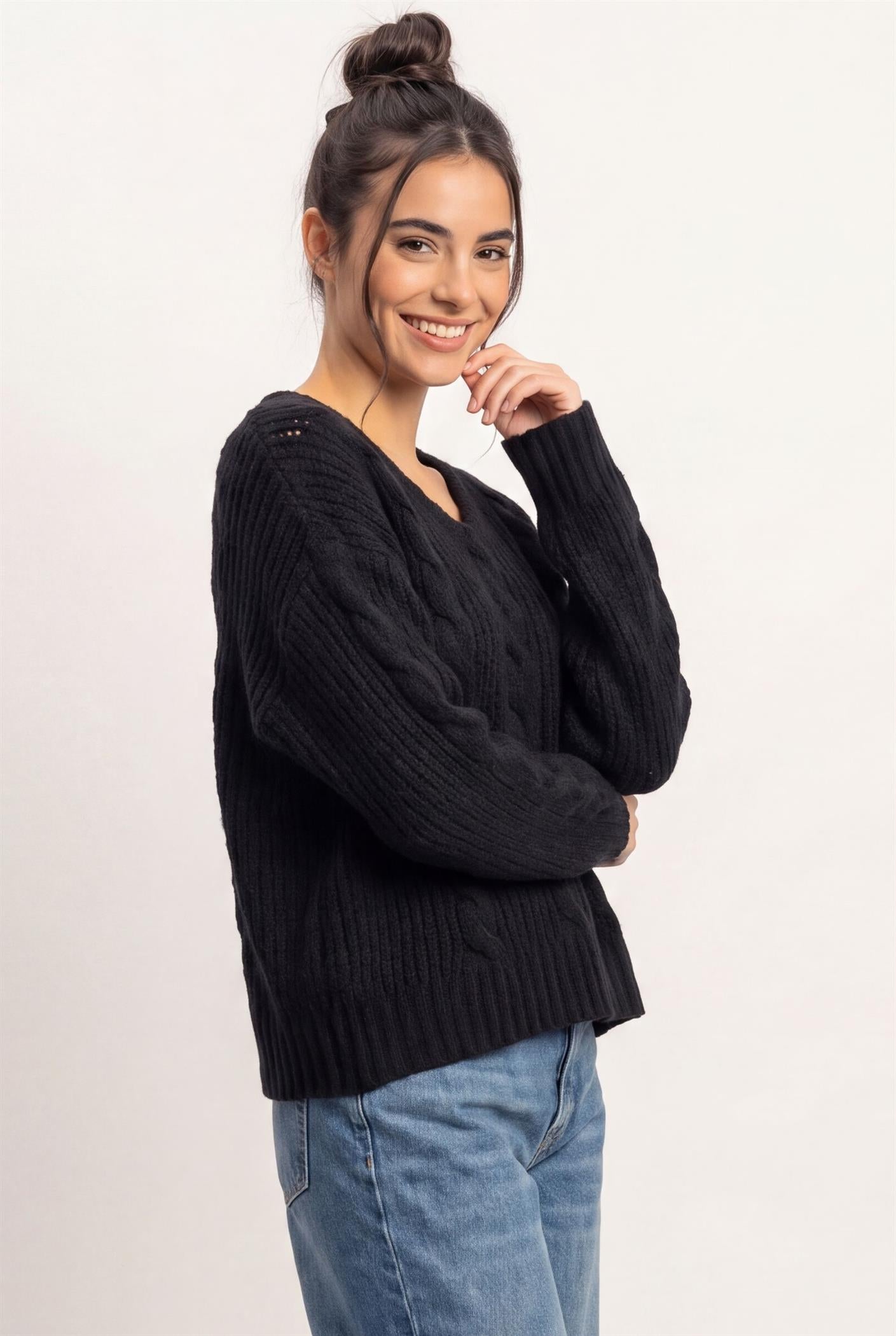 Wholesale Cable Knit V-Neck Sweater Sweaters DZ26E107 BLACK DOUBLE ZERO